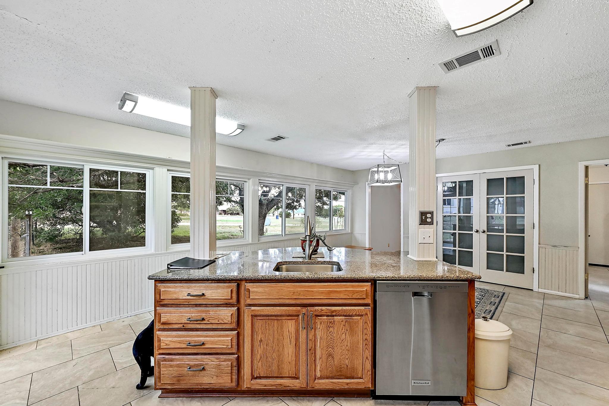 112 NE Skyview Ter, Leander, TX 78641