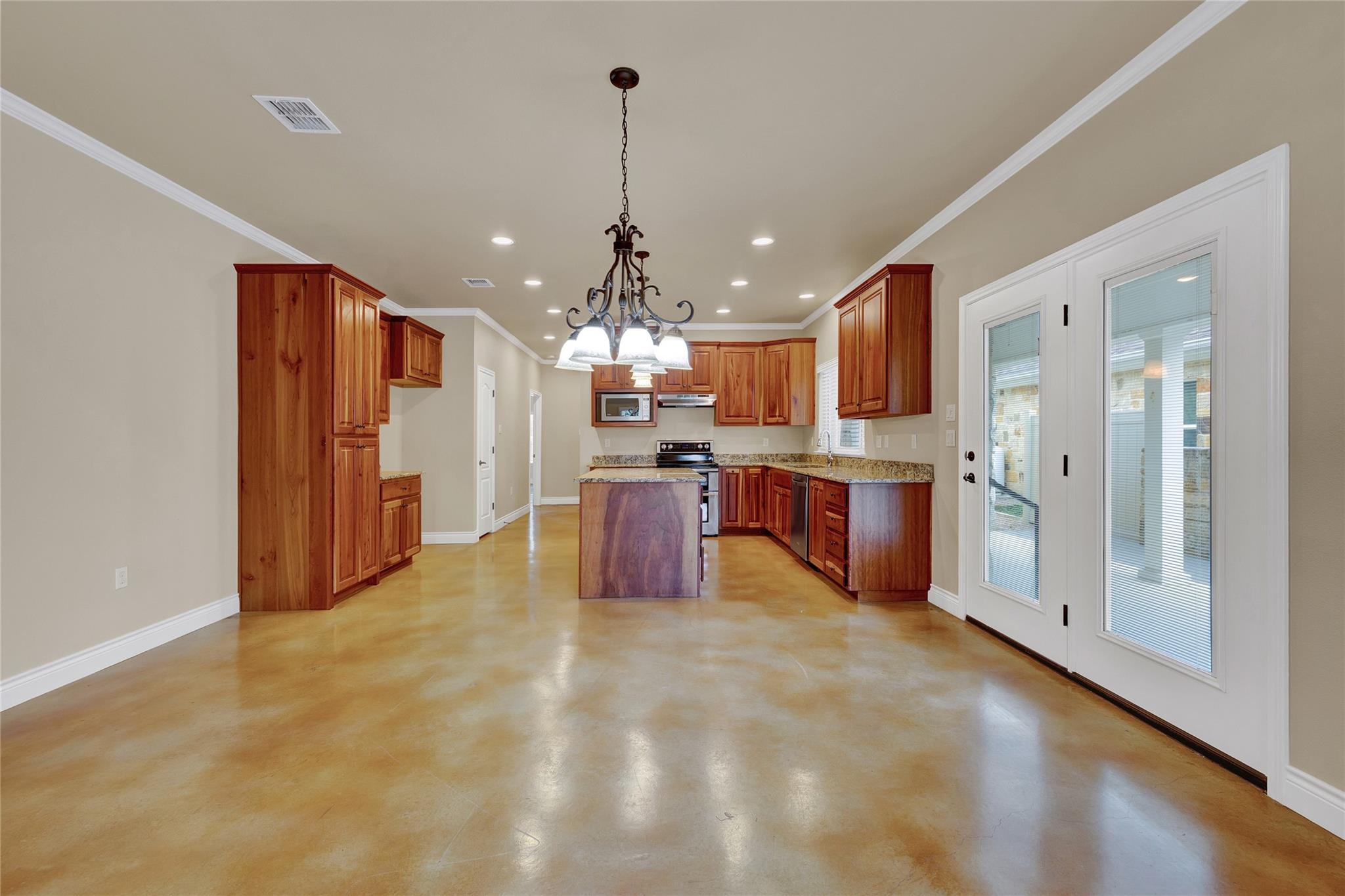 944 Hudson Ln, New Braunfels, TX 78130