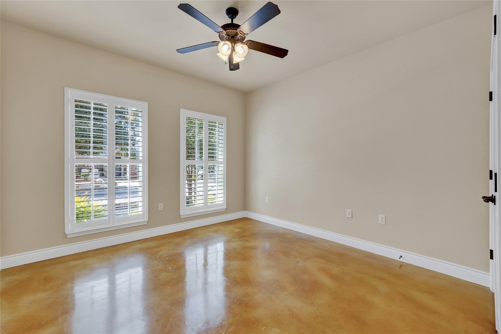 944 Hudson Ln, New Braunfels, TX 78130