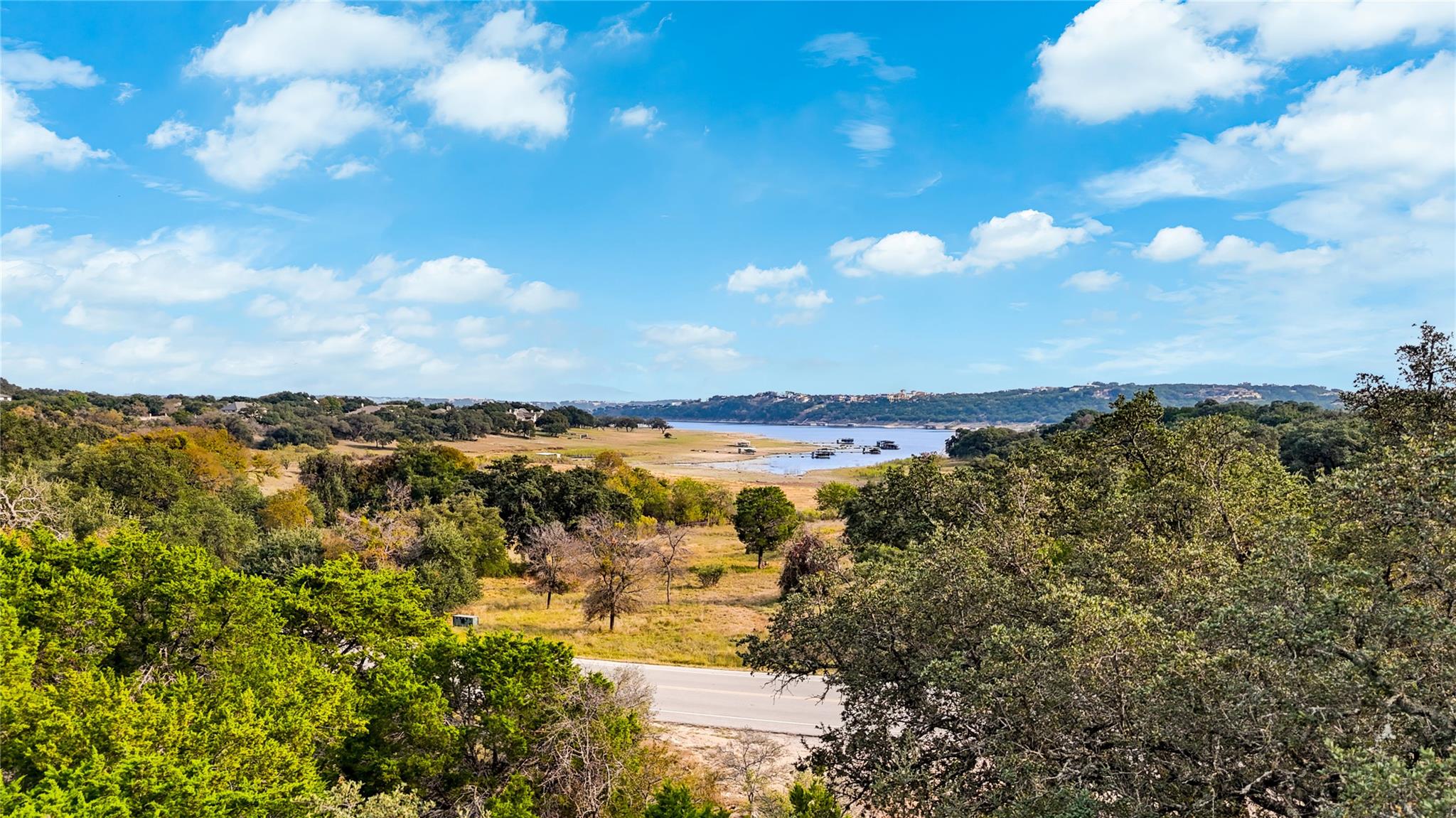 21002 Highland Lake Dr, Lago Vista, TX 78645