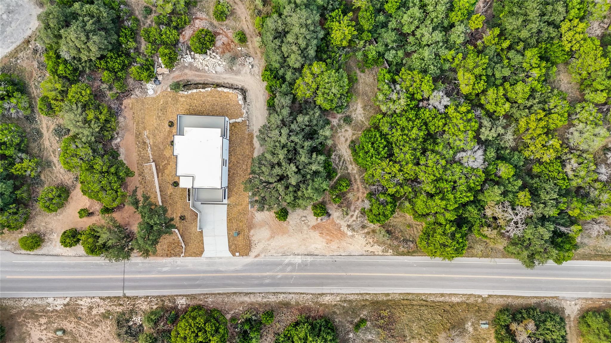 21002 Highland Lake Dr, Lago Vista, TX 78645