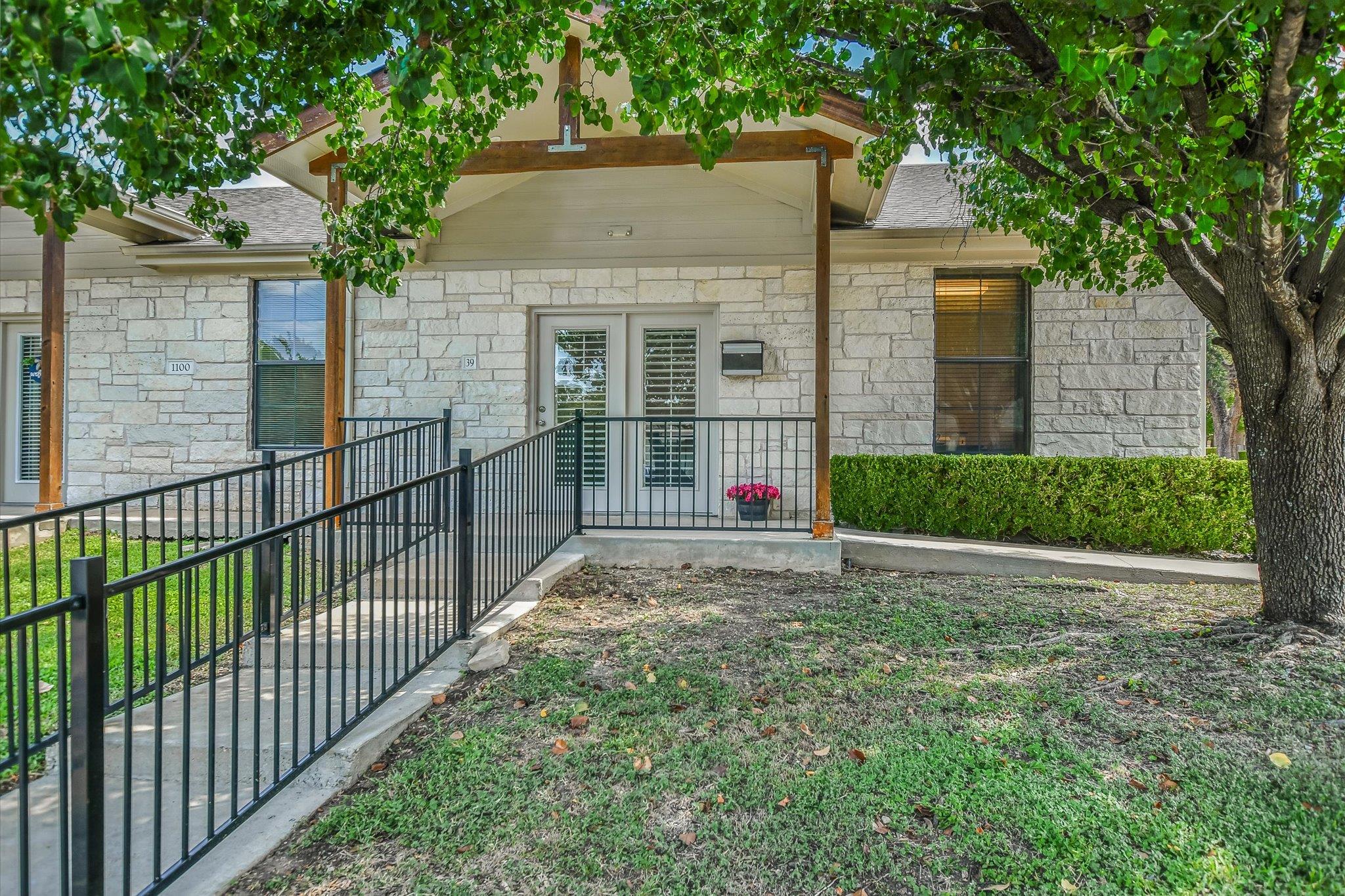 3000 Joe Dimaggio Blvd # 39, Round Rock, TX 78665