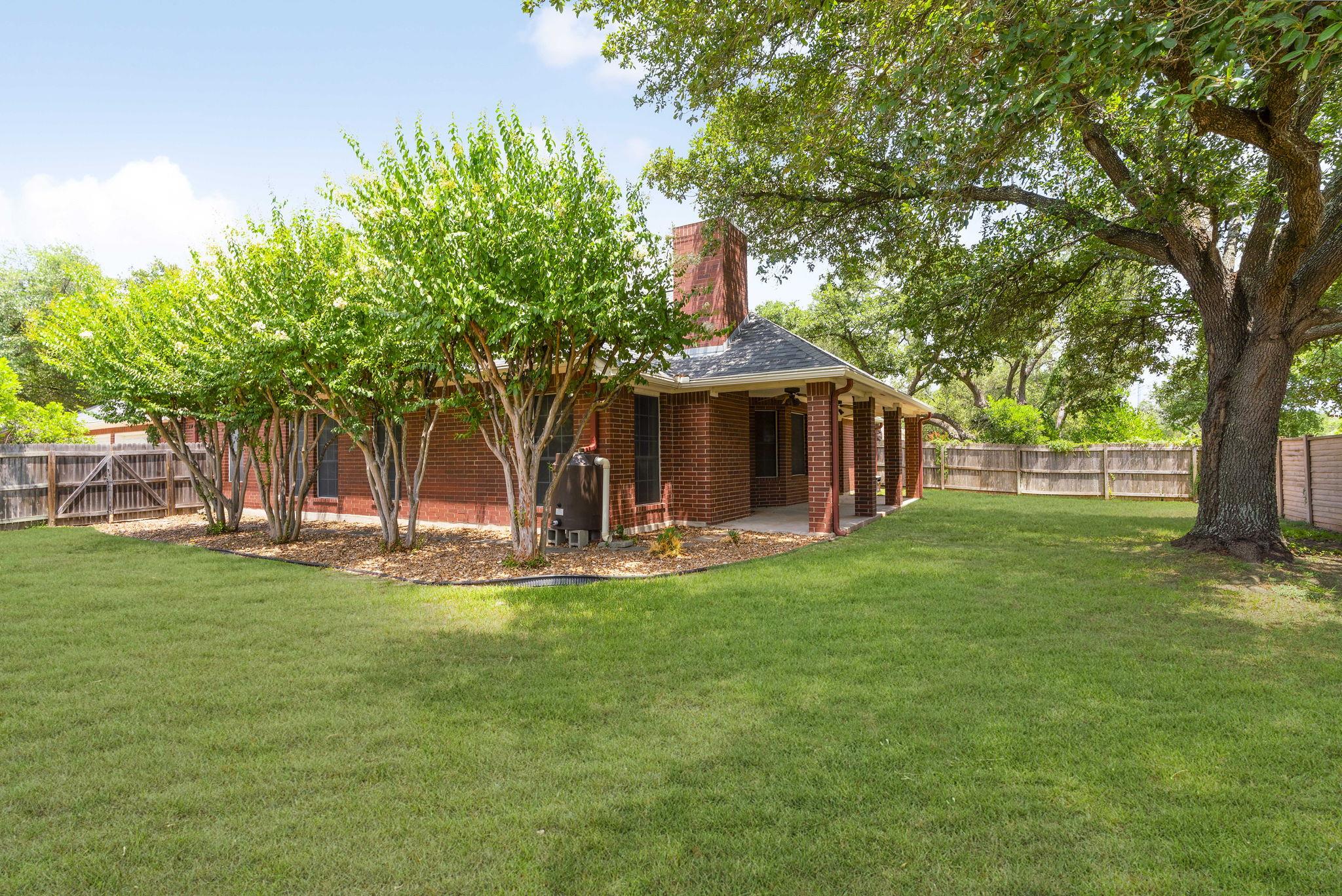 4917 Flaming Oak Cv, Austin, TX 78749