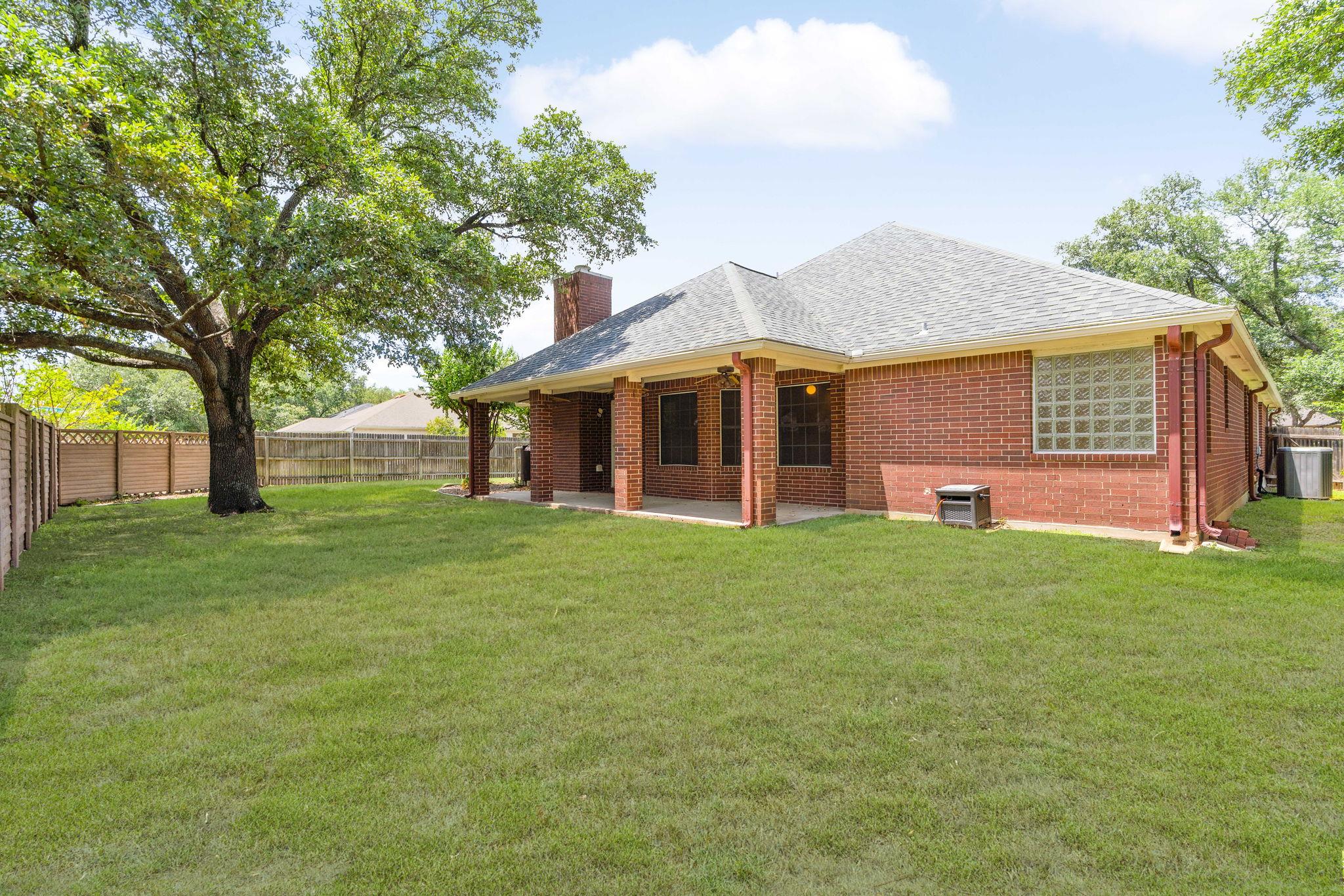 4917 Flaming Oak Cv, Austin, TX 78749