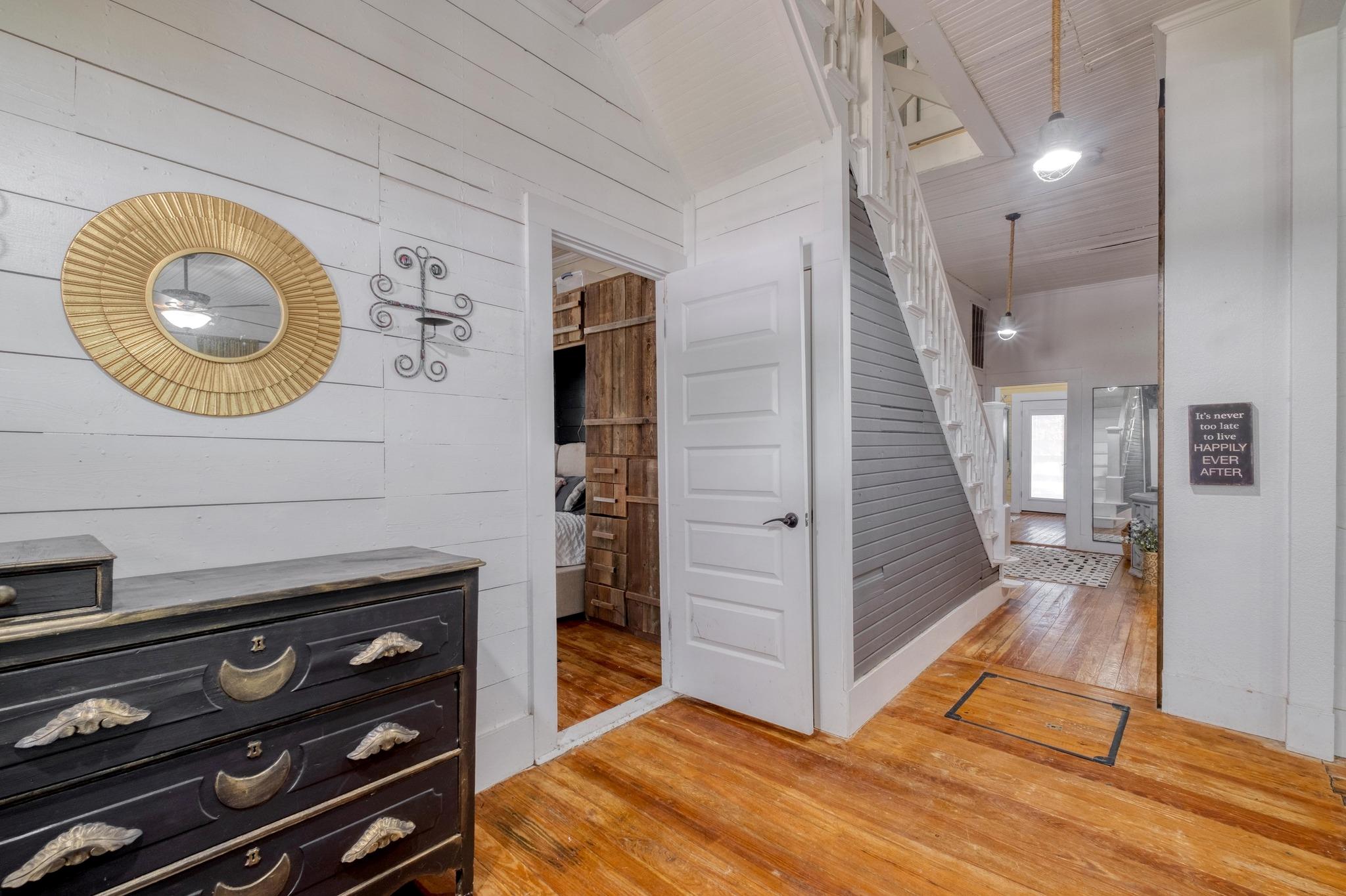 107 N Brazos St, Granger, TX 76530