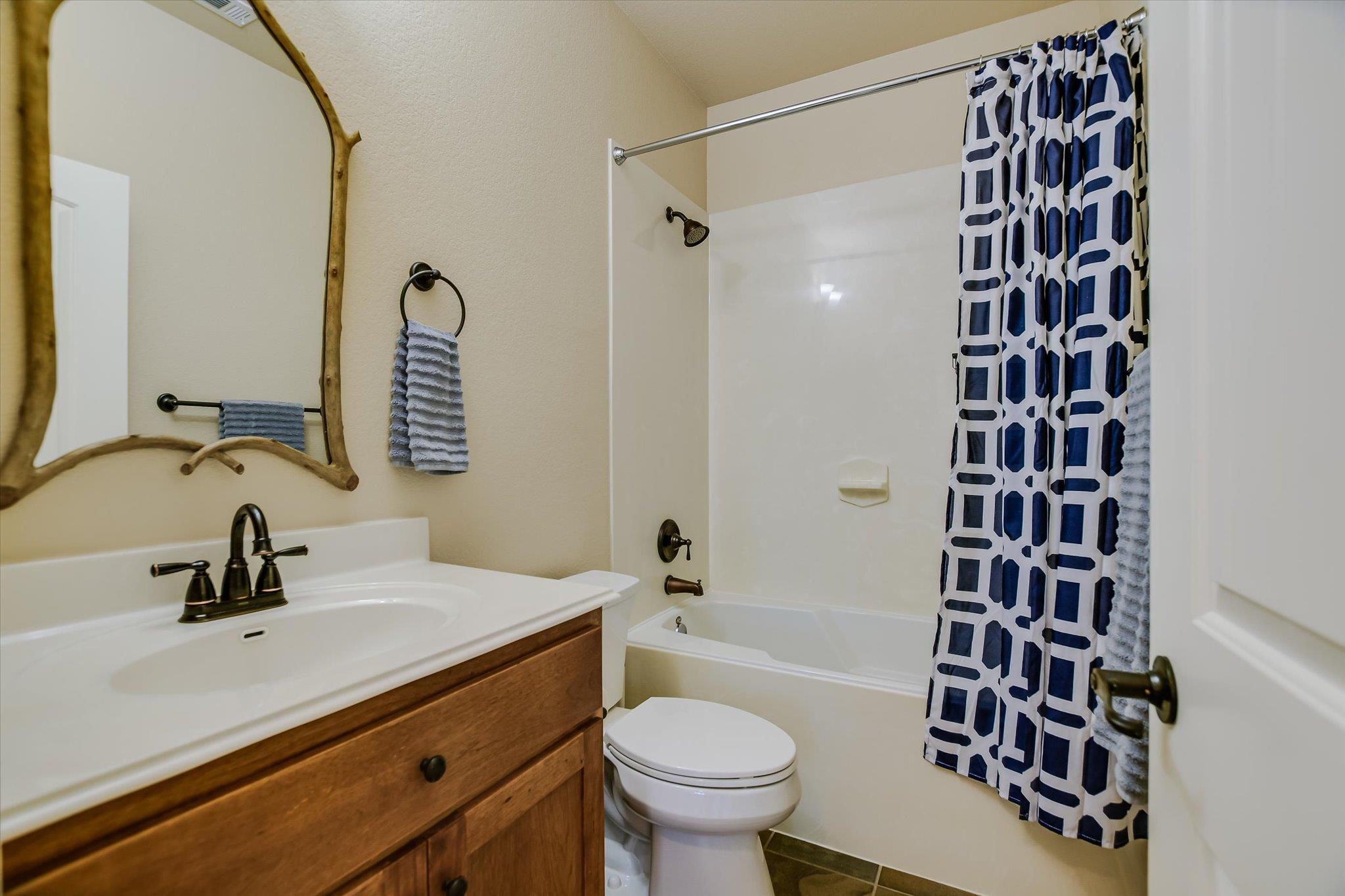 6921 Starboard Cv, Jonestown, TX 78645