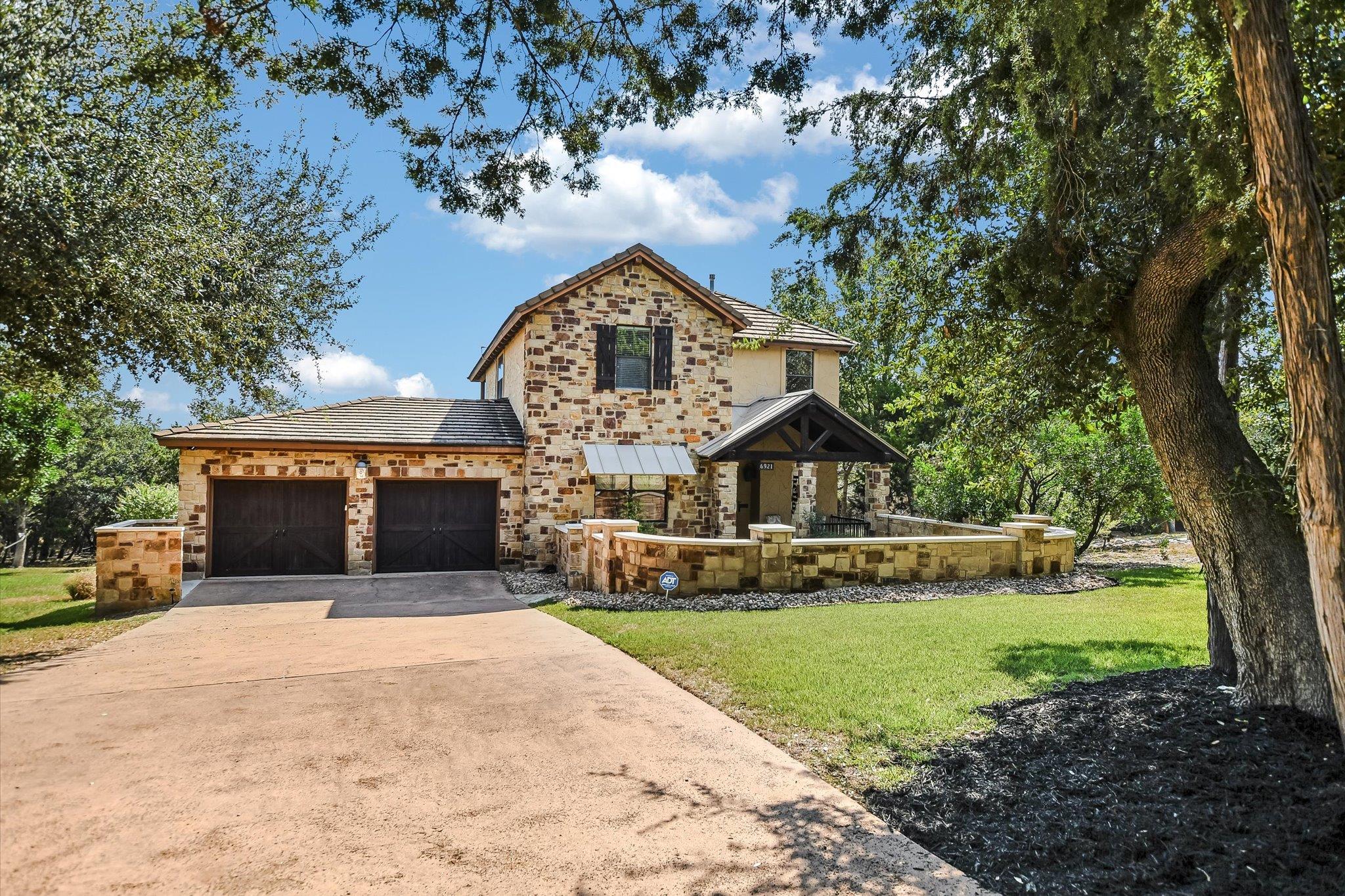 6921 Starboard Cv, Jonestown, TX 78645