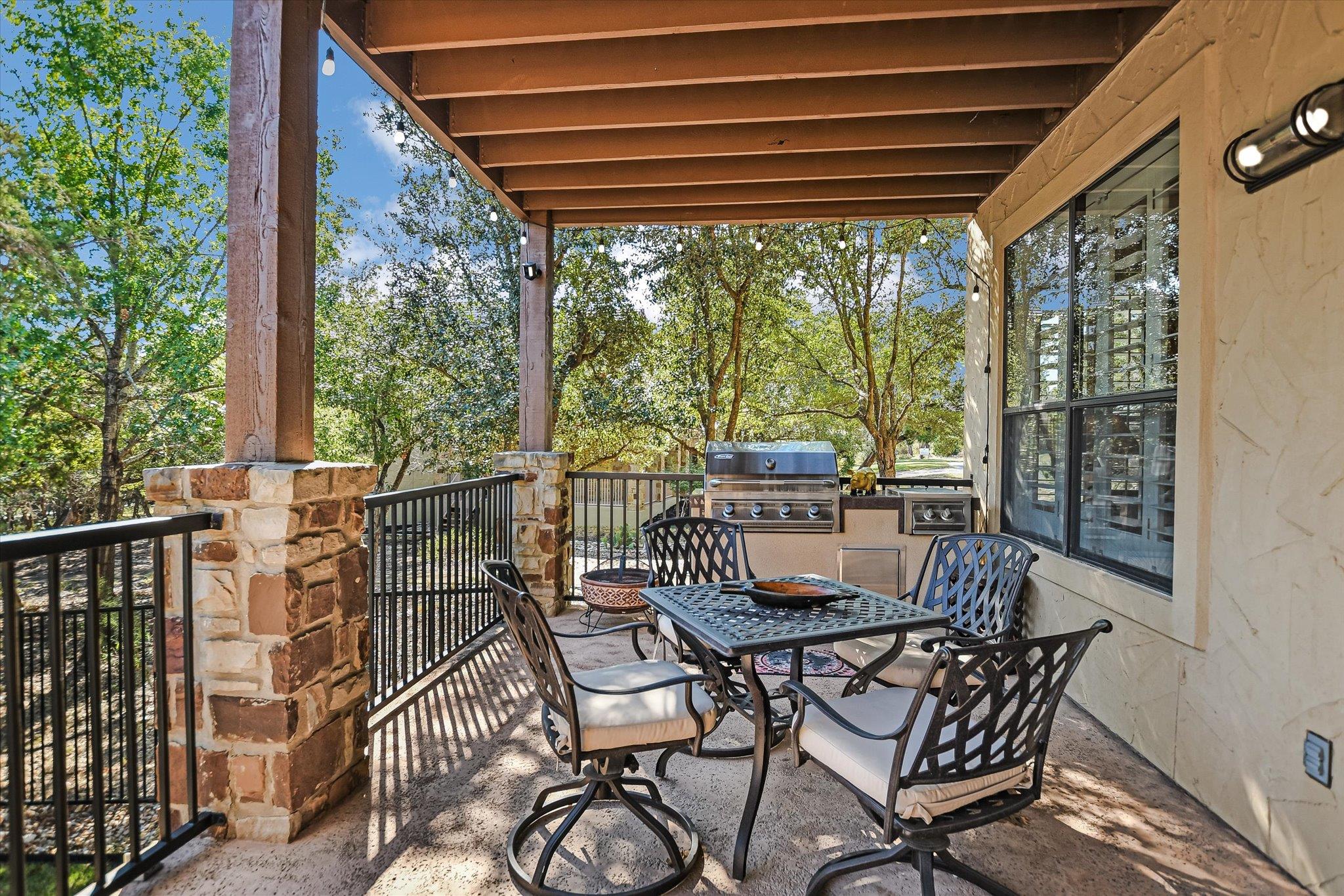 6921 Starboard Cv, Jonestown, TX 78645