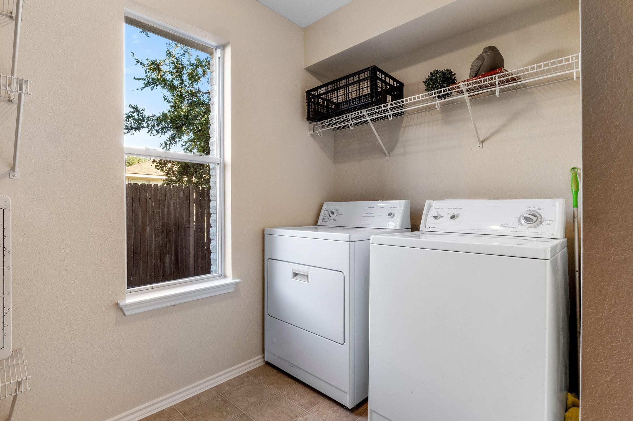 2413 Charlie Harley Dr, Leander, TX 78641