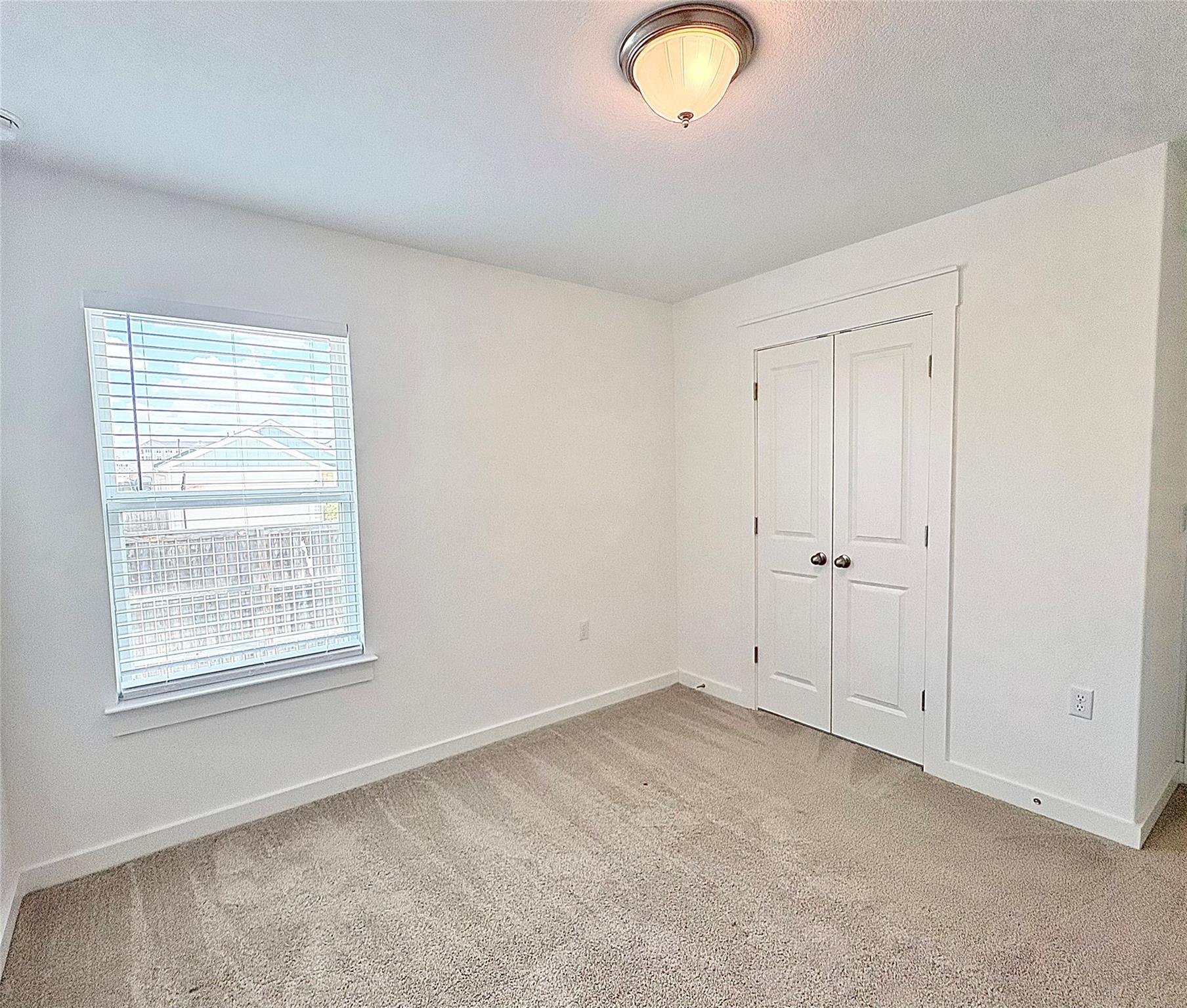 15308 Grenadine Bloom Cv, Del Valle, TX 78617