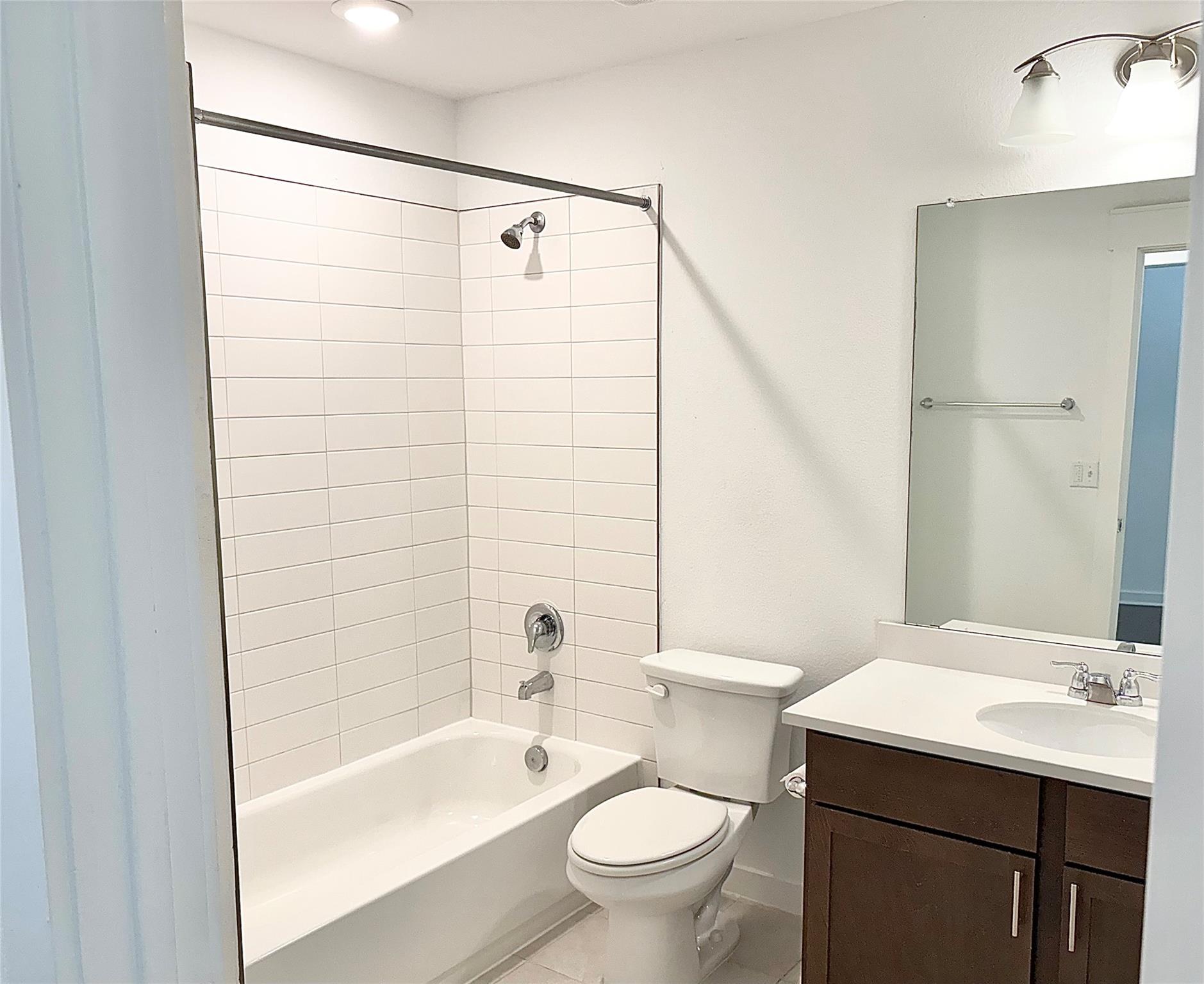 15308 Grenadine Bloom Cv, Del Valle, TX 78617