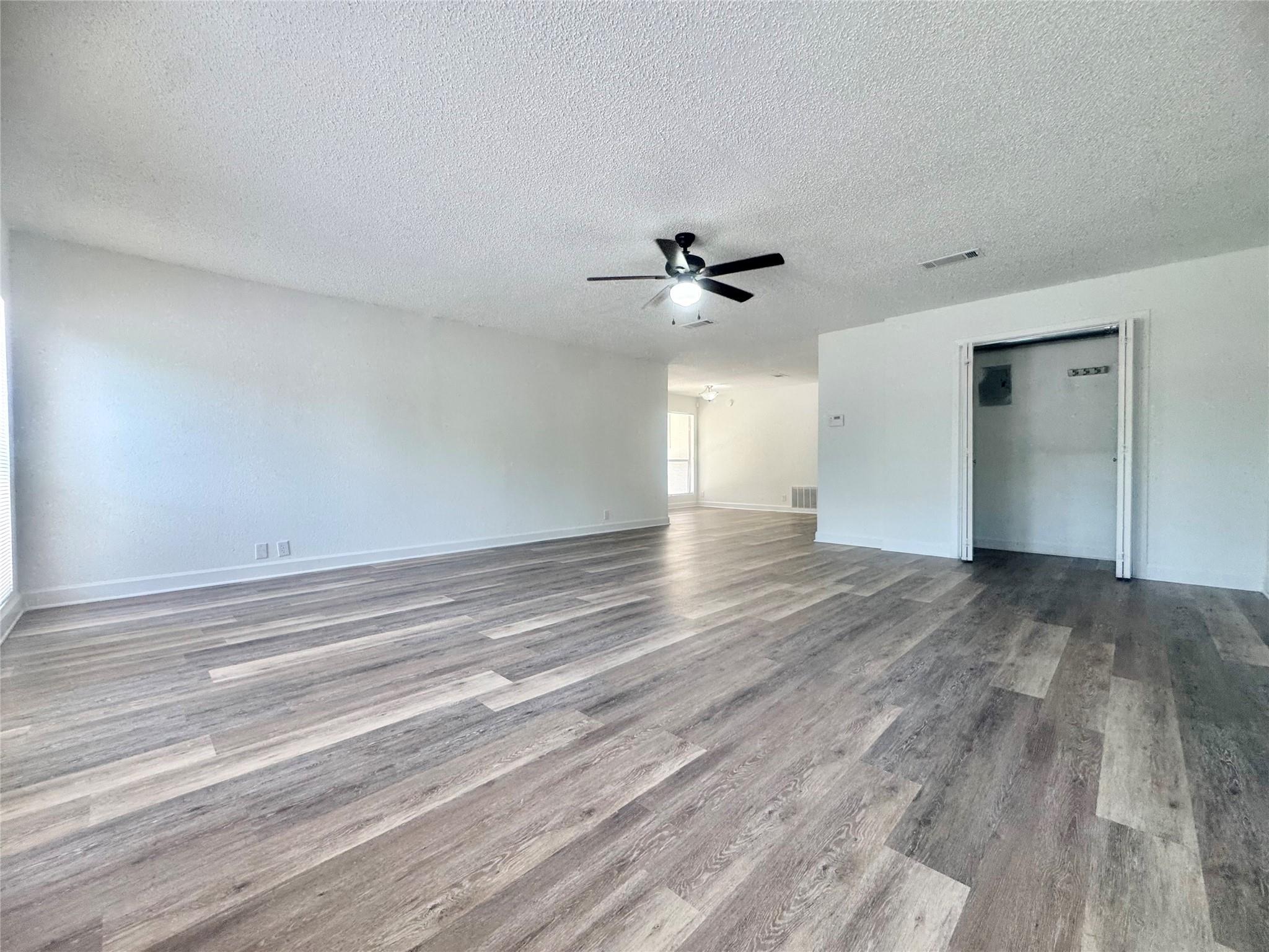 6900 Trendal Ln, Austin, TX 78744