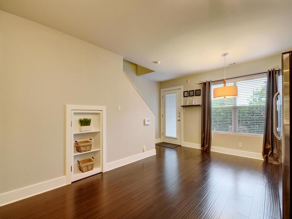 1101 Grove Blvd # 208, Austin, TX 78741