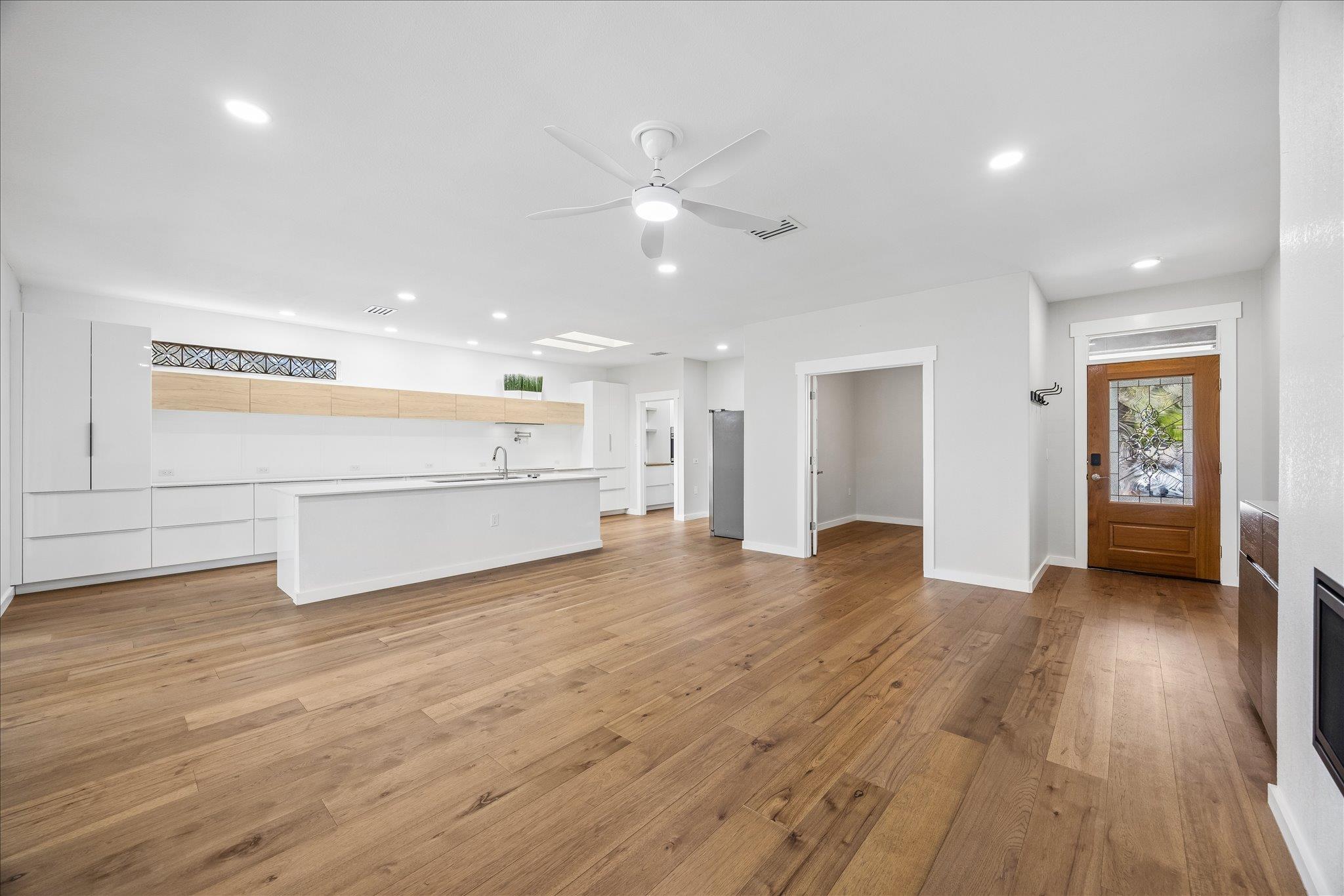 110 Hale Ct, Georgetown, TX 78633