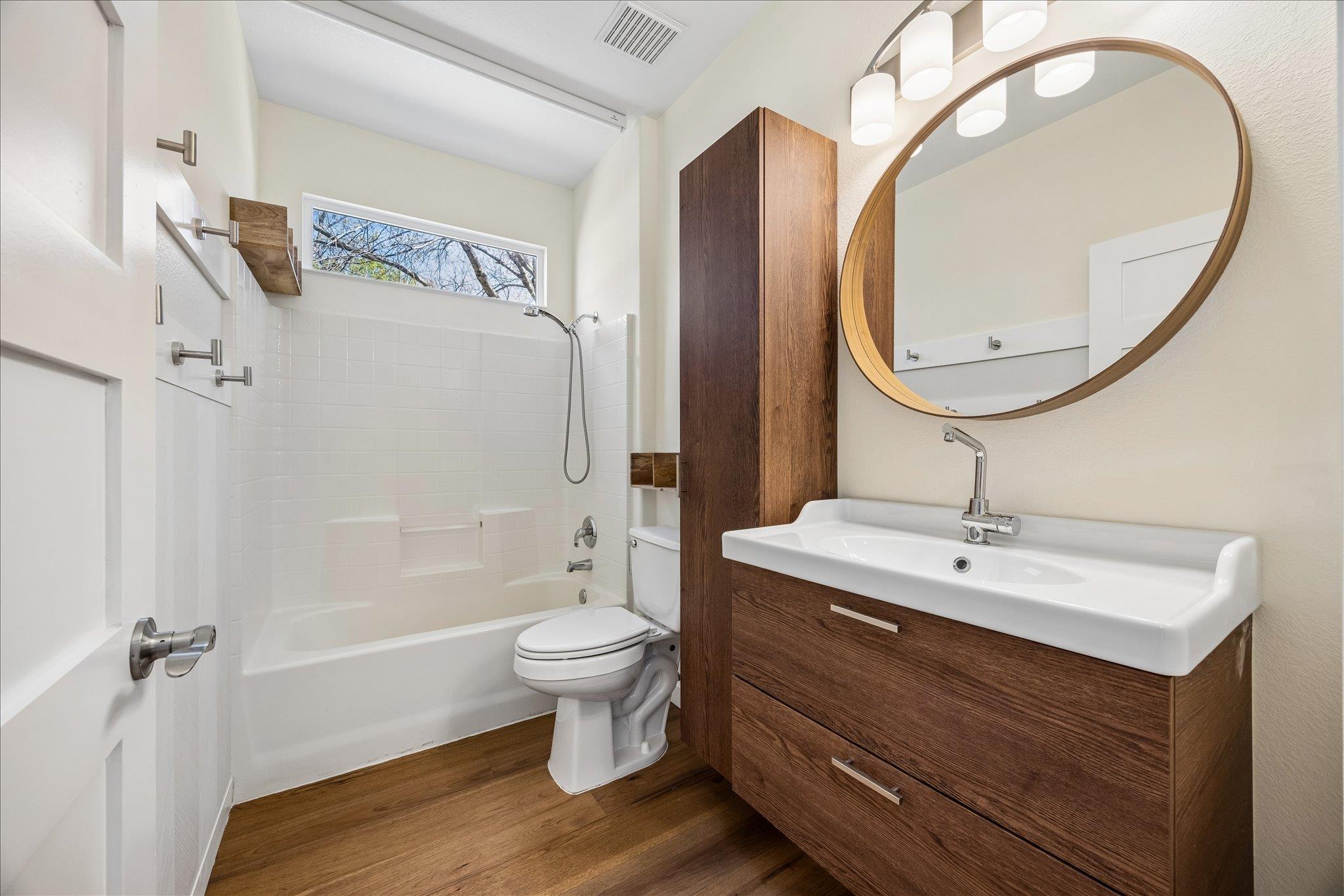 110 Hale Ct, Georgetown, TX 78633