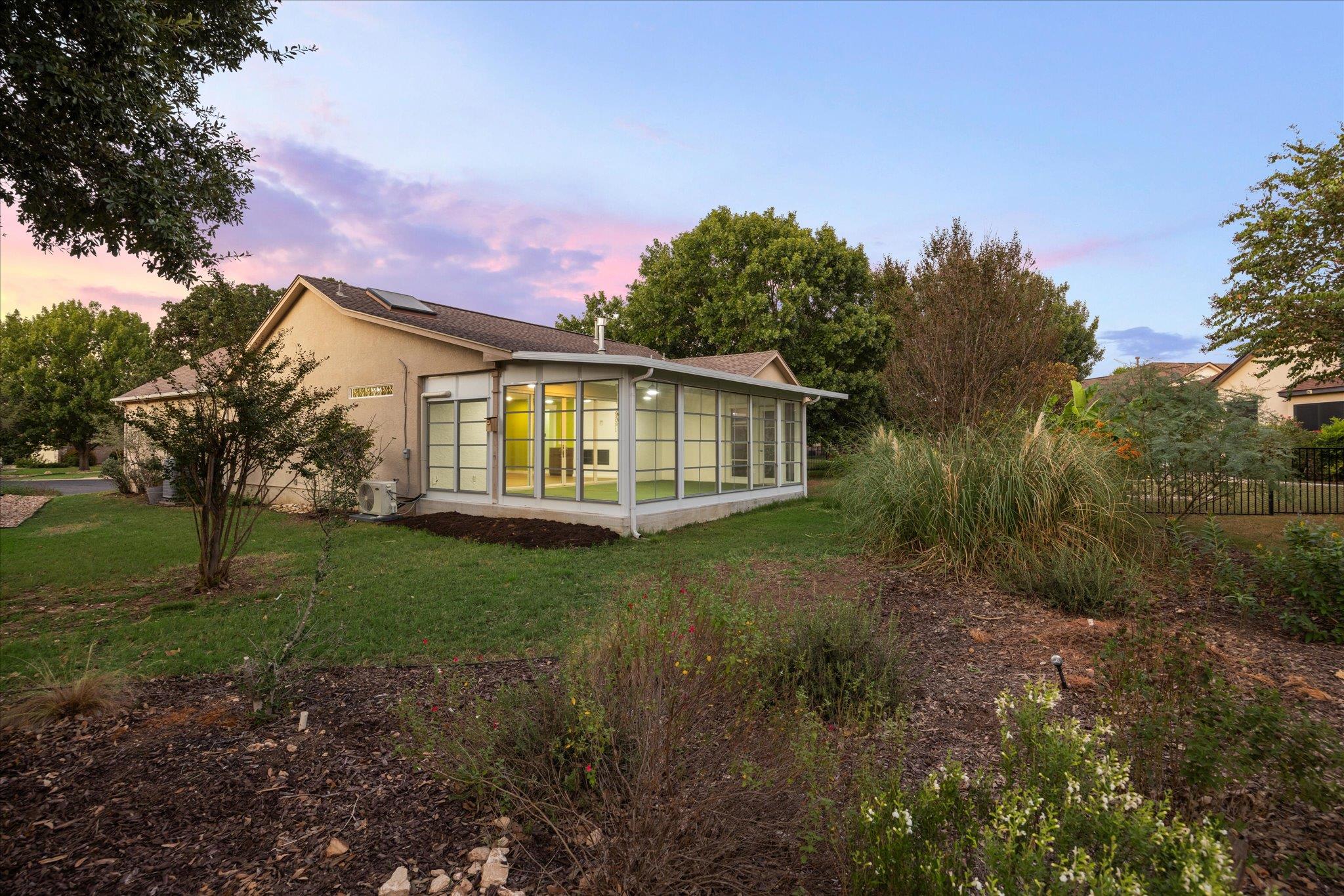 110 Hale Ct, Georgetown, TX 78633