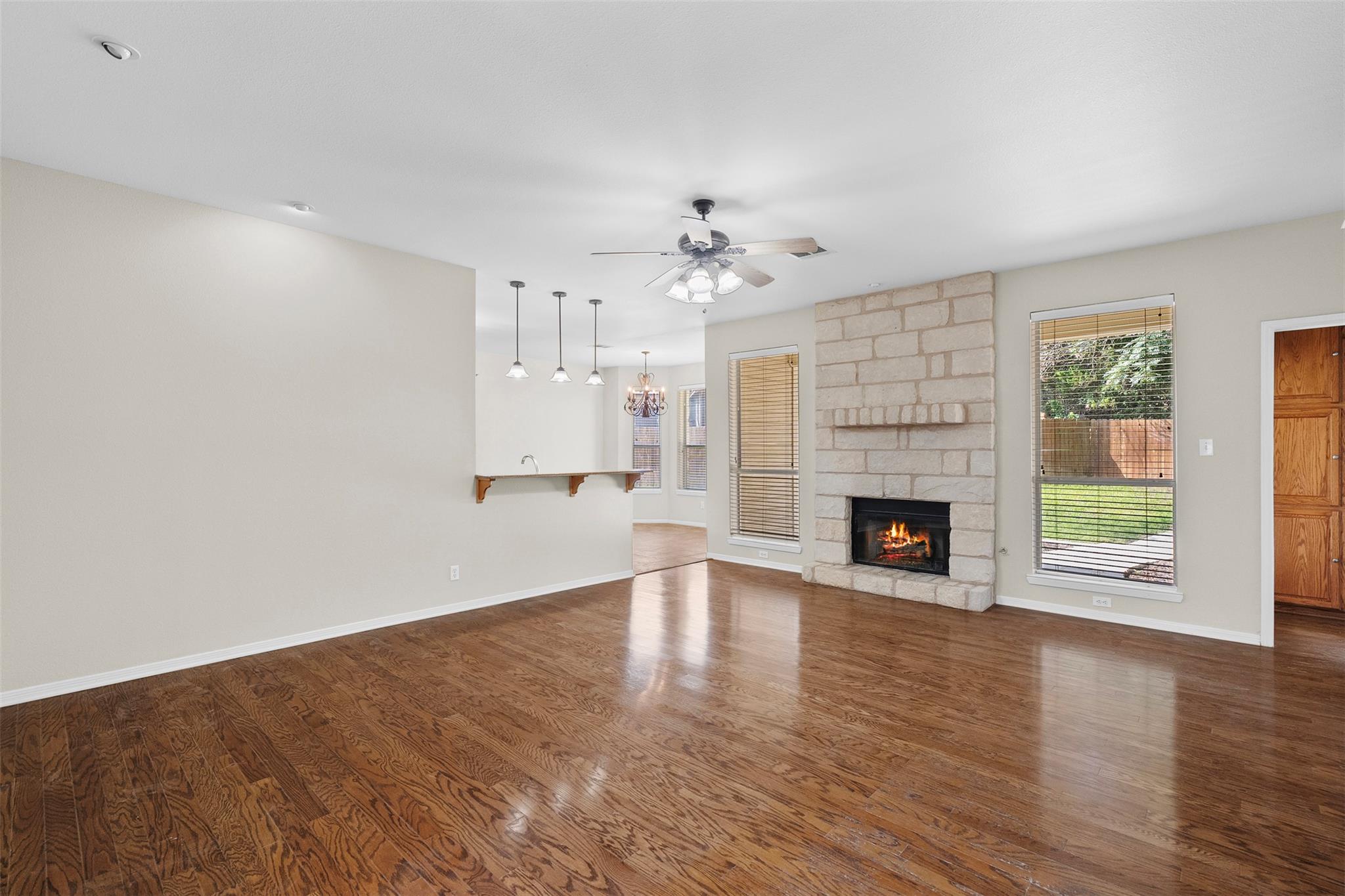 1412 Indian Trl, Salado, TX 76571