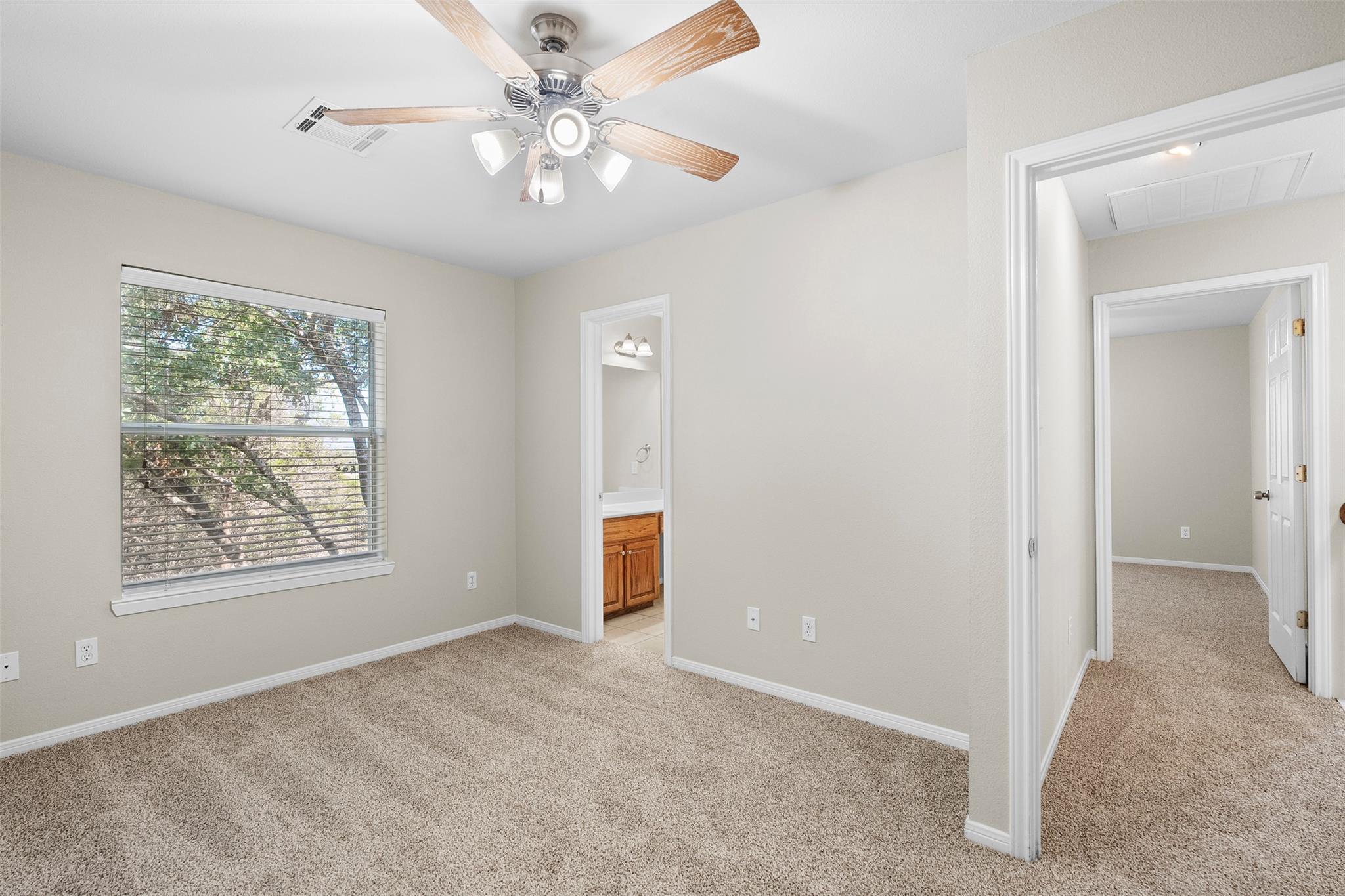 1412 Indian Trl, Salado, TX 76571