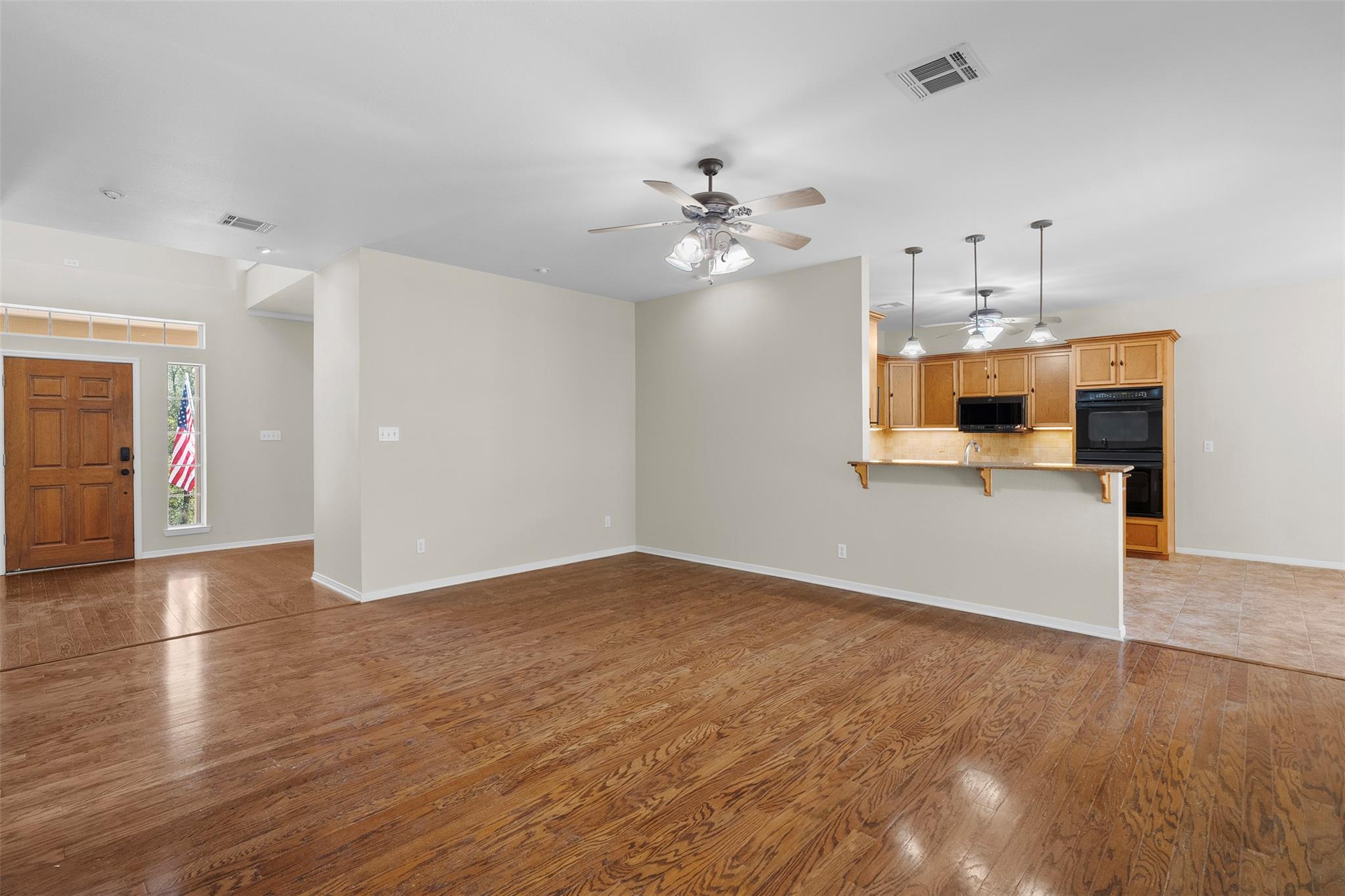 1412 Indian Trl, Salado, TX 76571