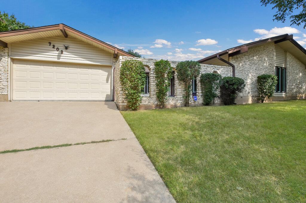 7203 Marywood Cir, Austin, TX 78723