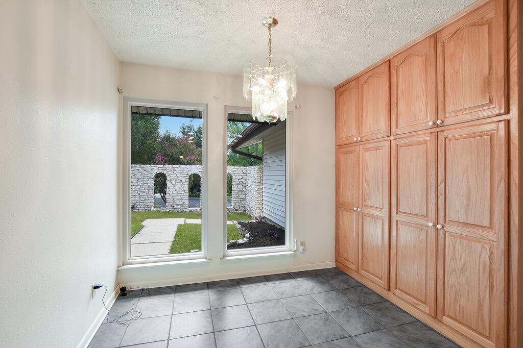 7203 Marywood Cir, Austin, TX 78723