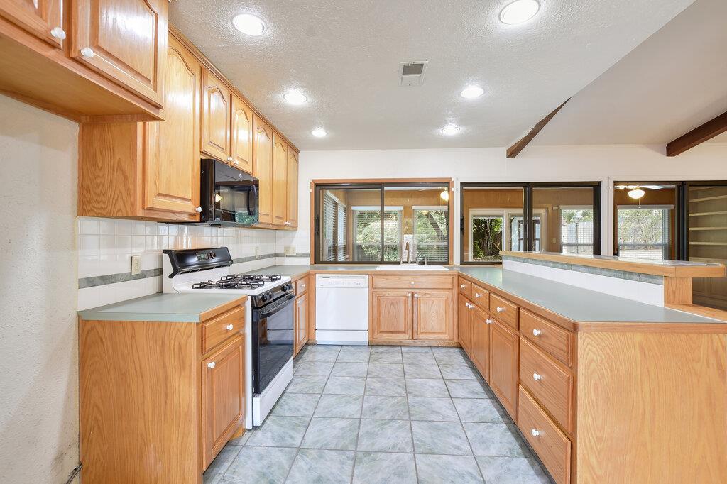 7203 Marywood Cir, Austin, TX 78723