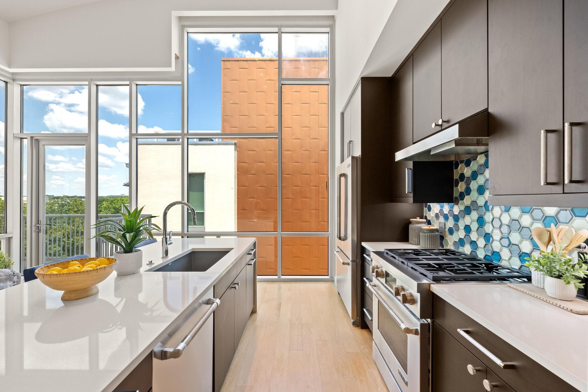 1600 Barton Springs Rd # 5601, Austin, TX 78704