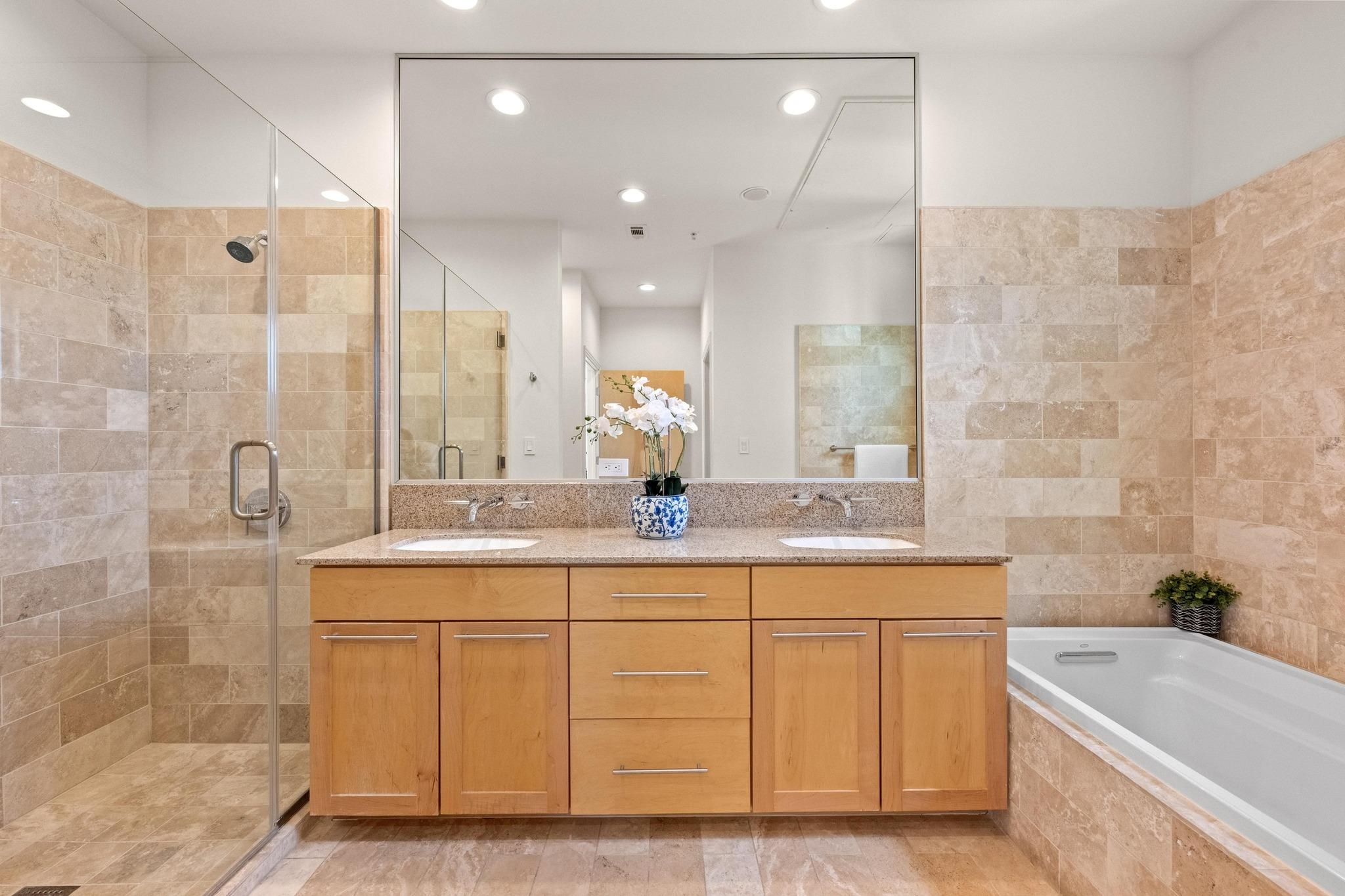 1600 Barton Springs Rd # 5601, Austin, TX 78704