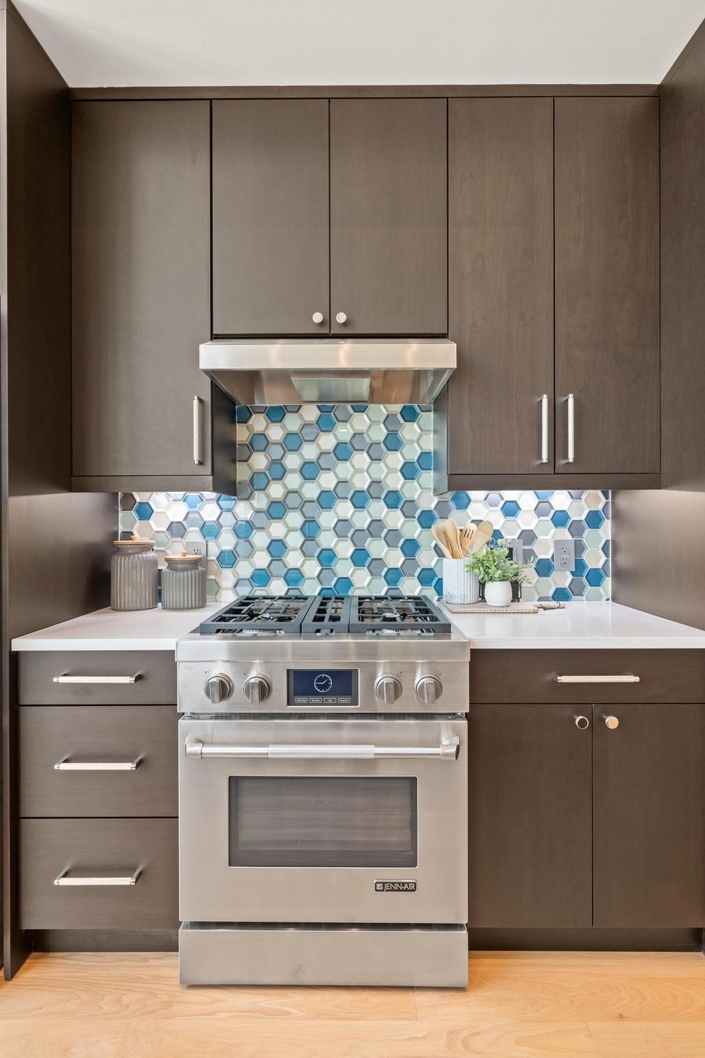 1600 Barton Springs Rd # 5601, Austin, TX 78704