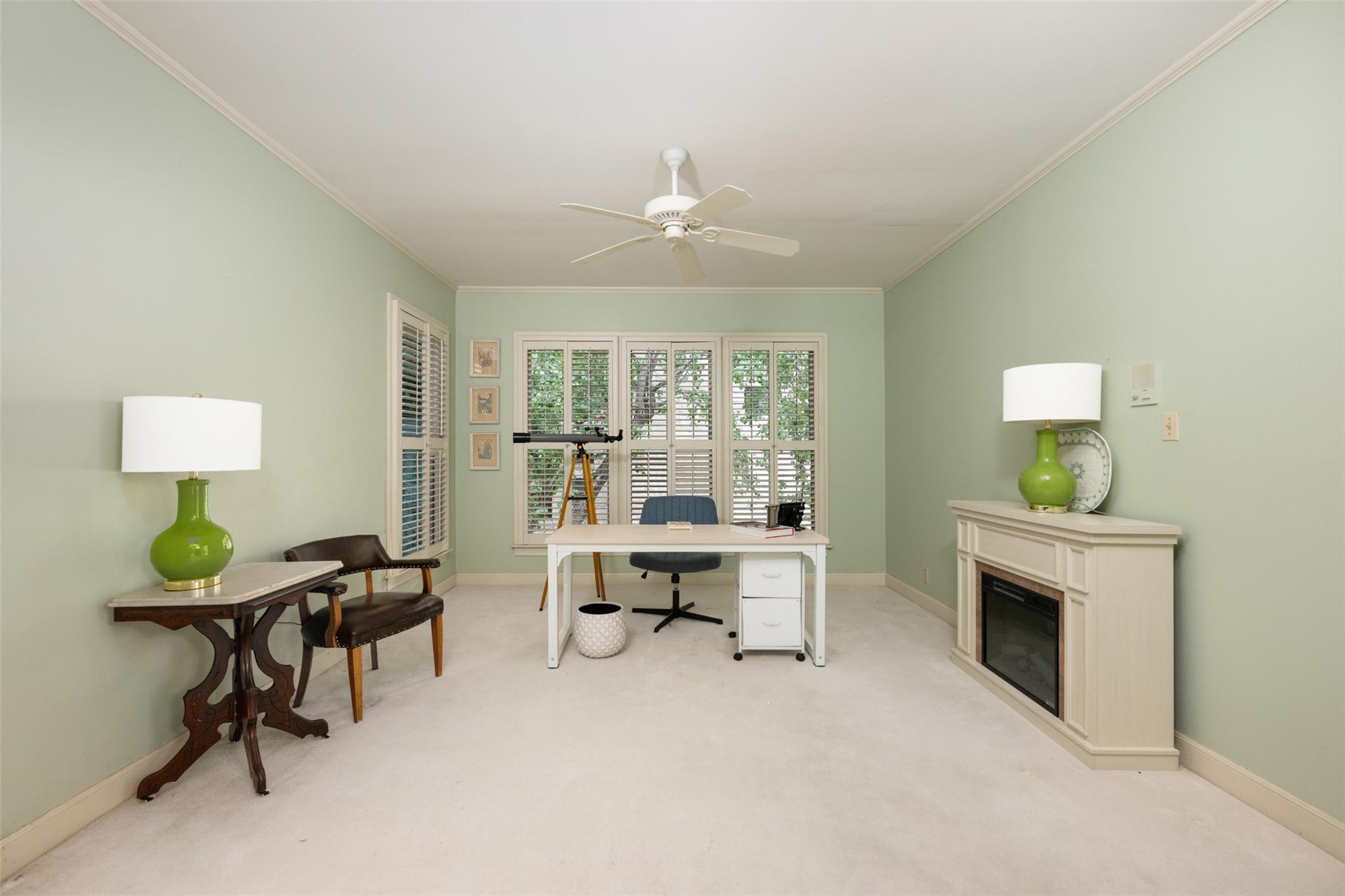 52 Club Estates Pkwy, The Hills, TX 78738