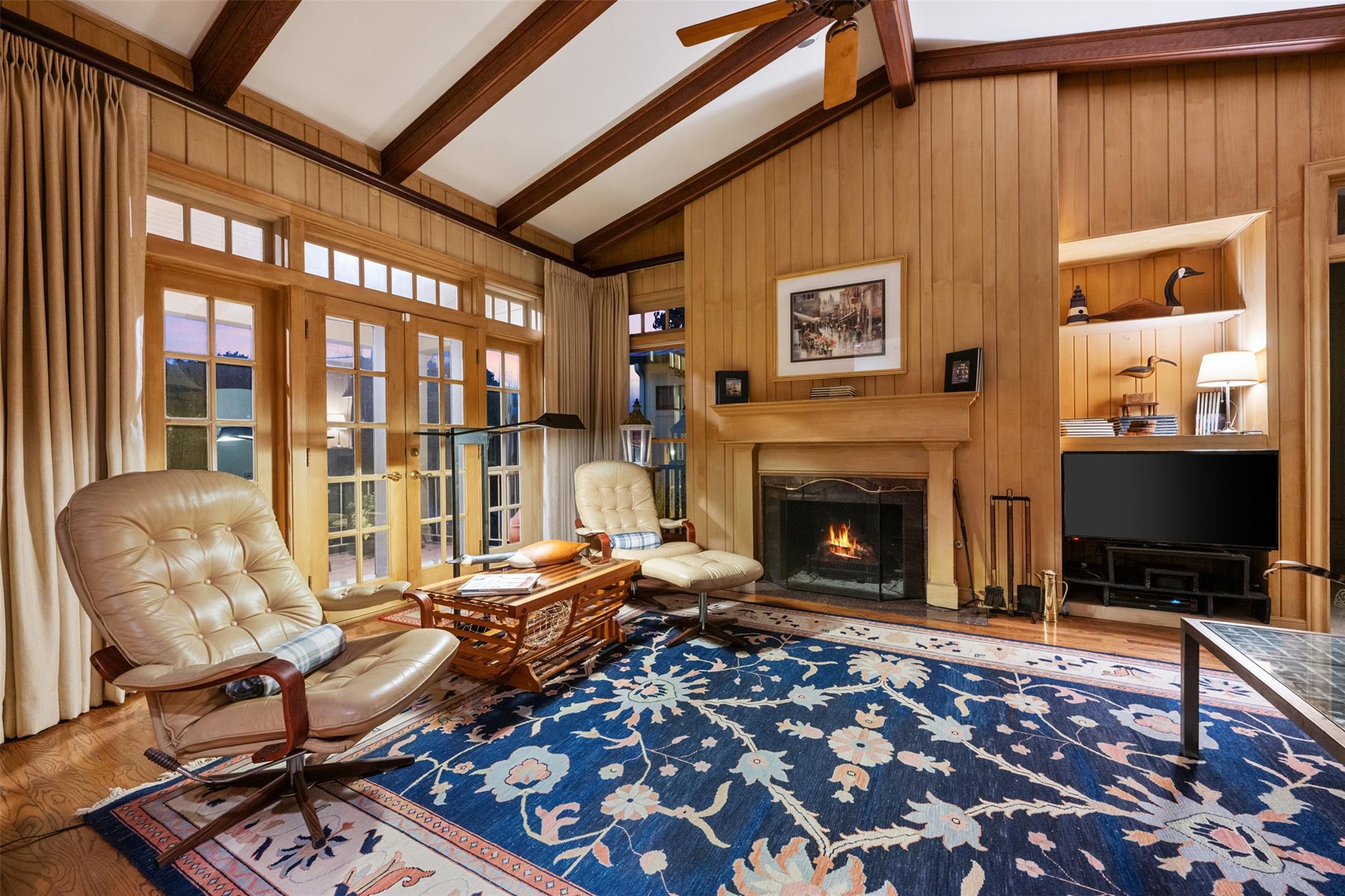 52 Club Estates Pkwy, The Hills, TX 78738