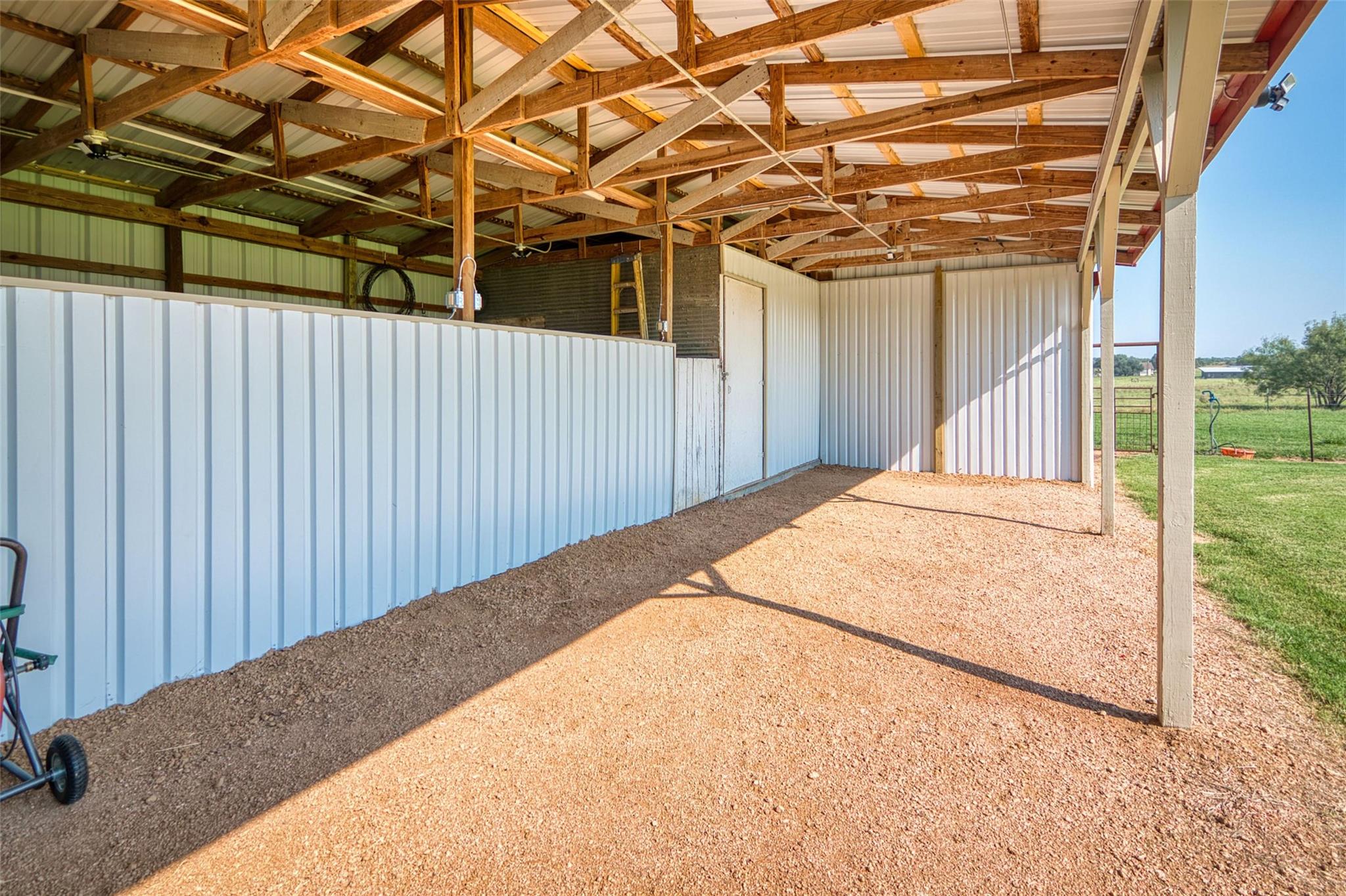 1004 E Pontotoc St, Mason, TX 76856