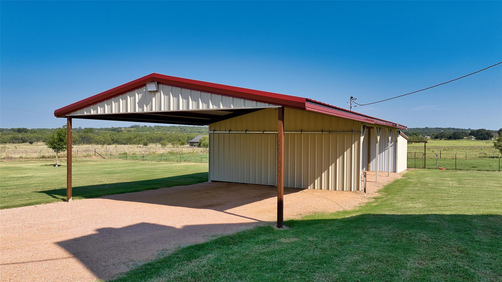 1004 E Pontotoc St, Mason, TX 76856