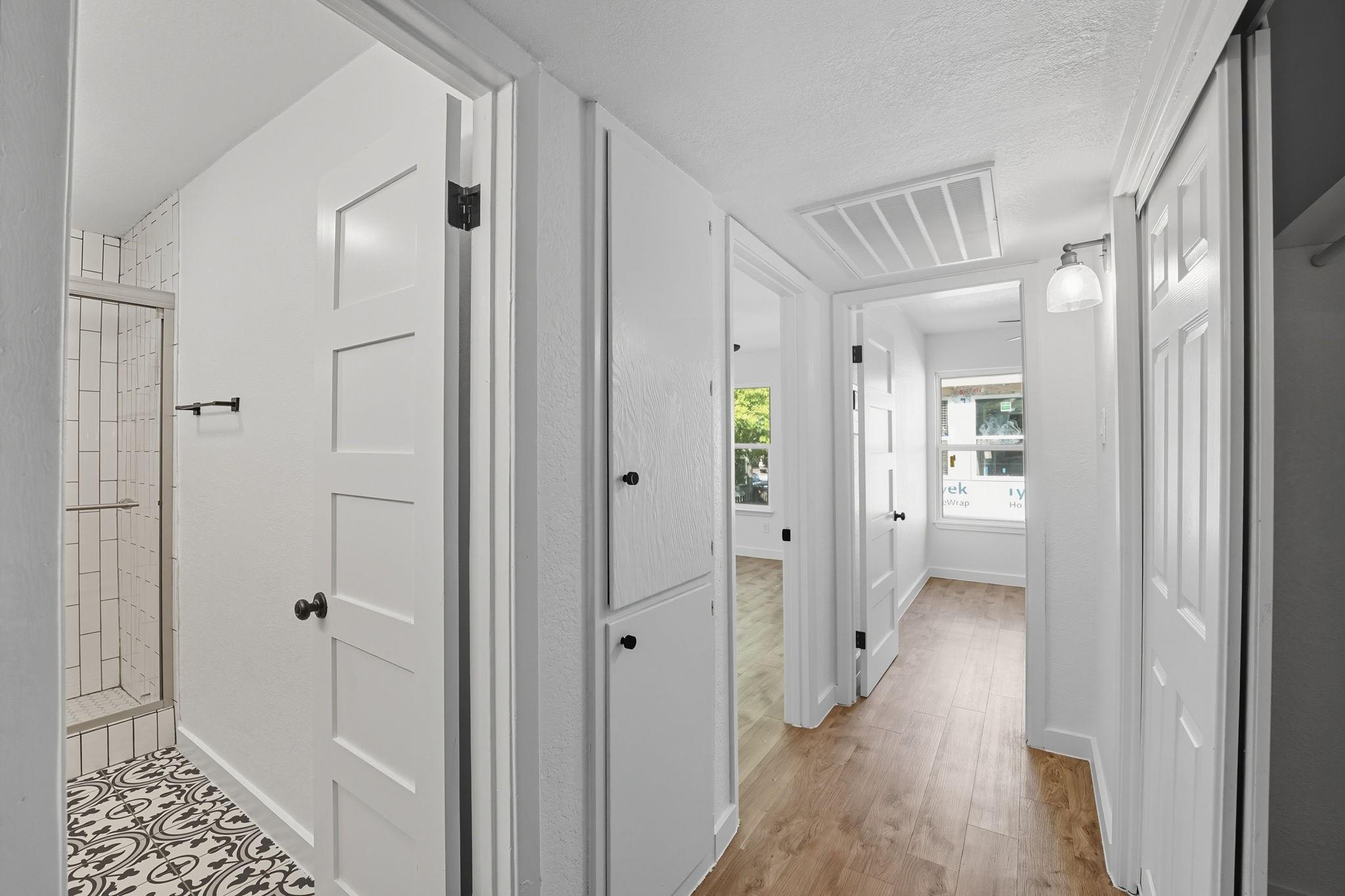 2124 Burton Dr # 133, Austin, TX 78741