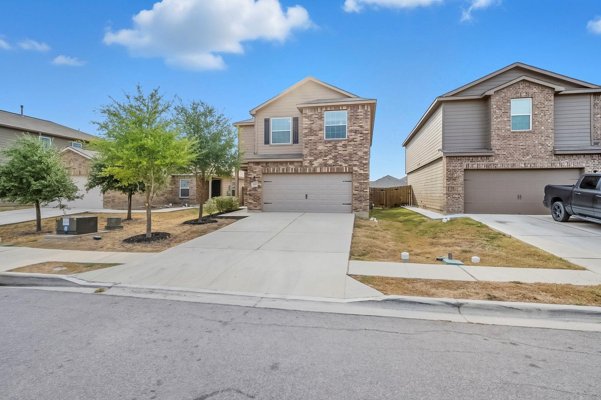 1657 Amy Dr, Kyle, TX 78640