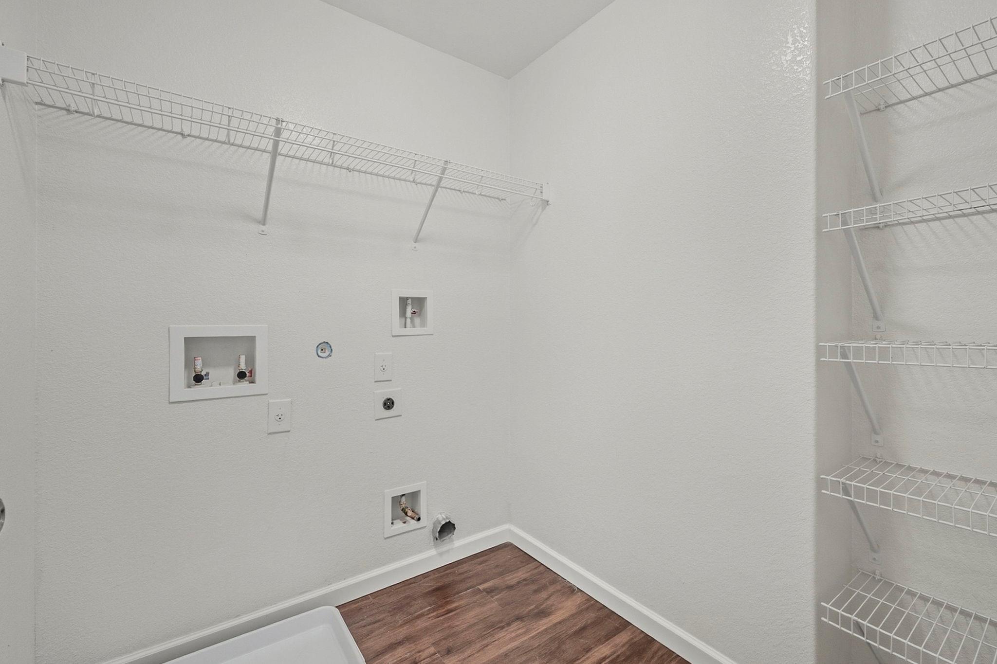 1657 Amy Dr, Kyle, TX 78640