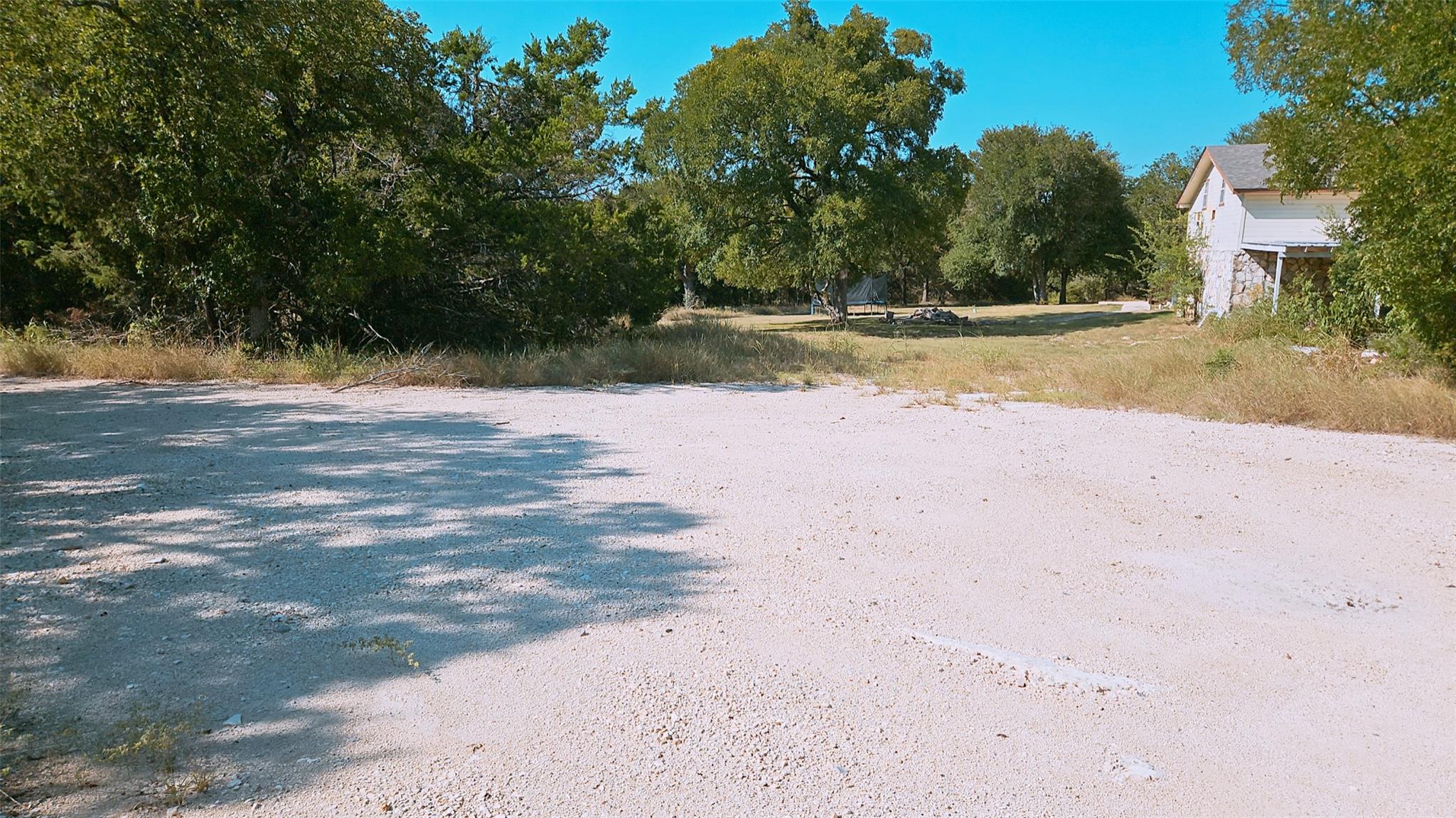 105 Meadow Dr, Georgetown, TX 78633