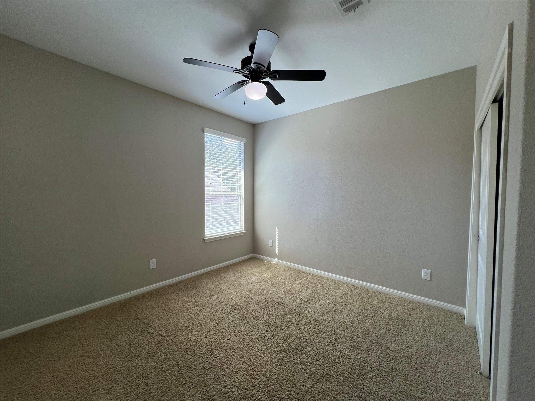 11400 W Parmer Ln # 31, Cedar Park, TX 78613