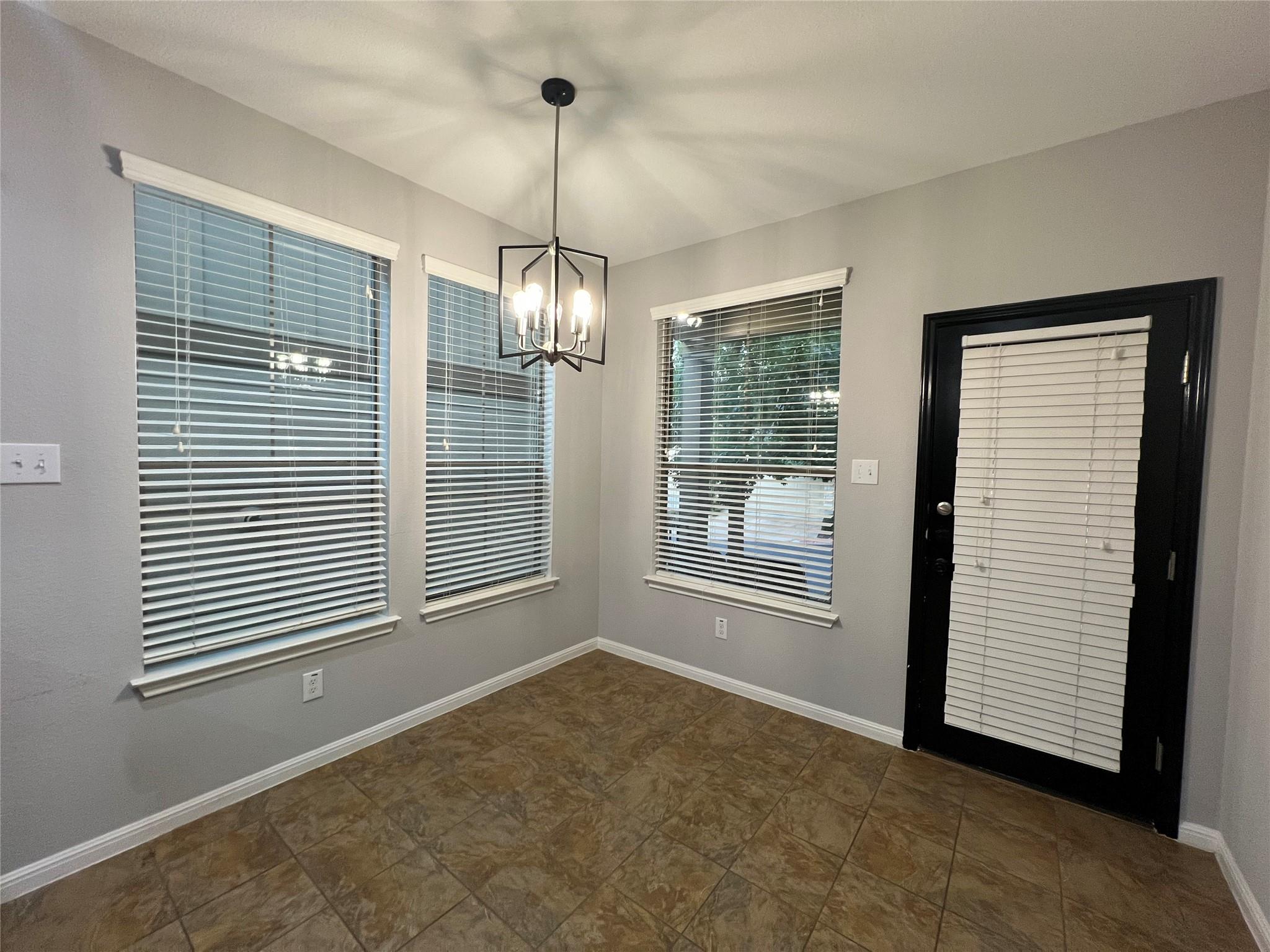 11400 W Parmer Ln # 31, Cedar Park, TX 78613