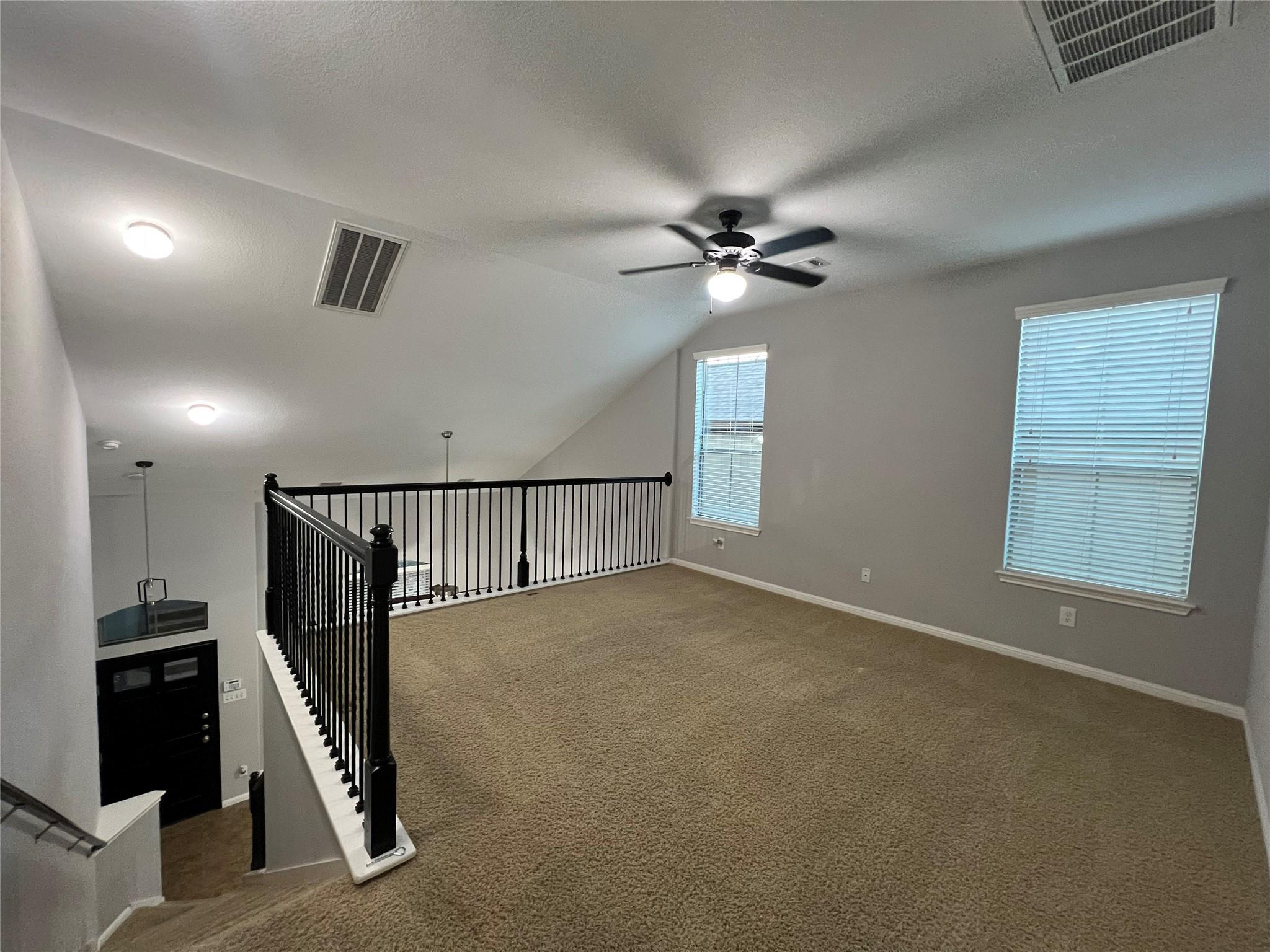 11400 W Parmer Ln # 31, Cedar Park, TX 78613