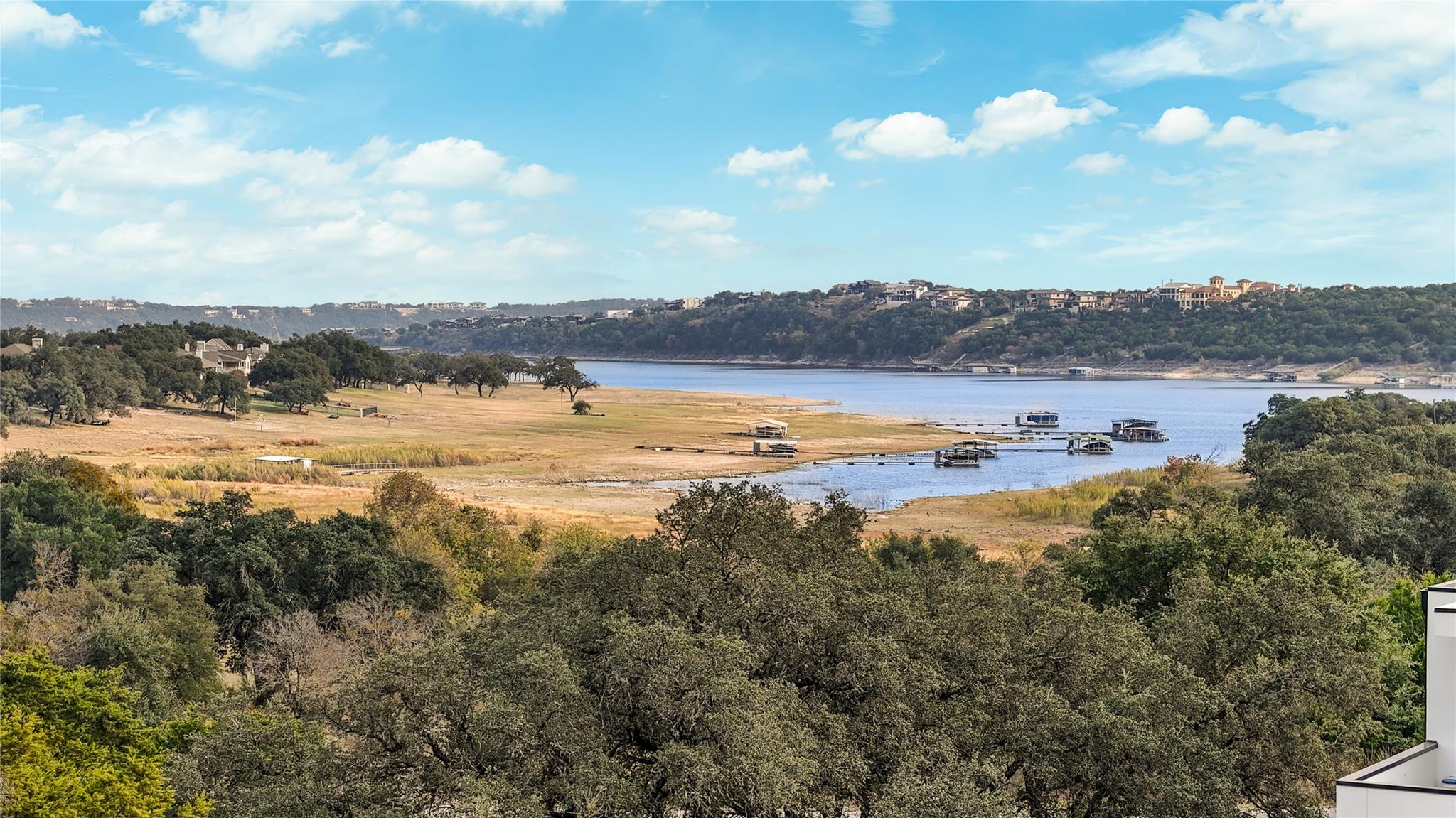 2003 Highland Lake Dr, Leander, TX 78645