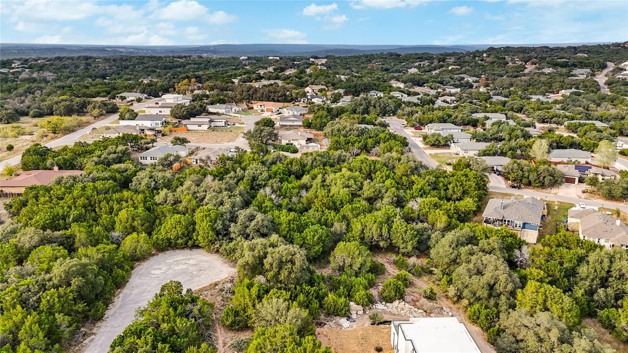 2003 Highland Lake Dr, Leander, TX 78645