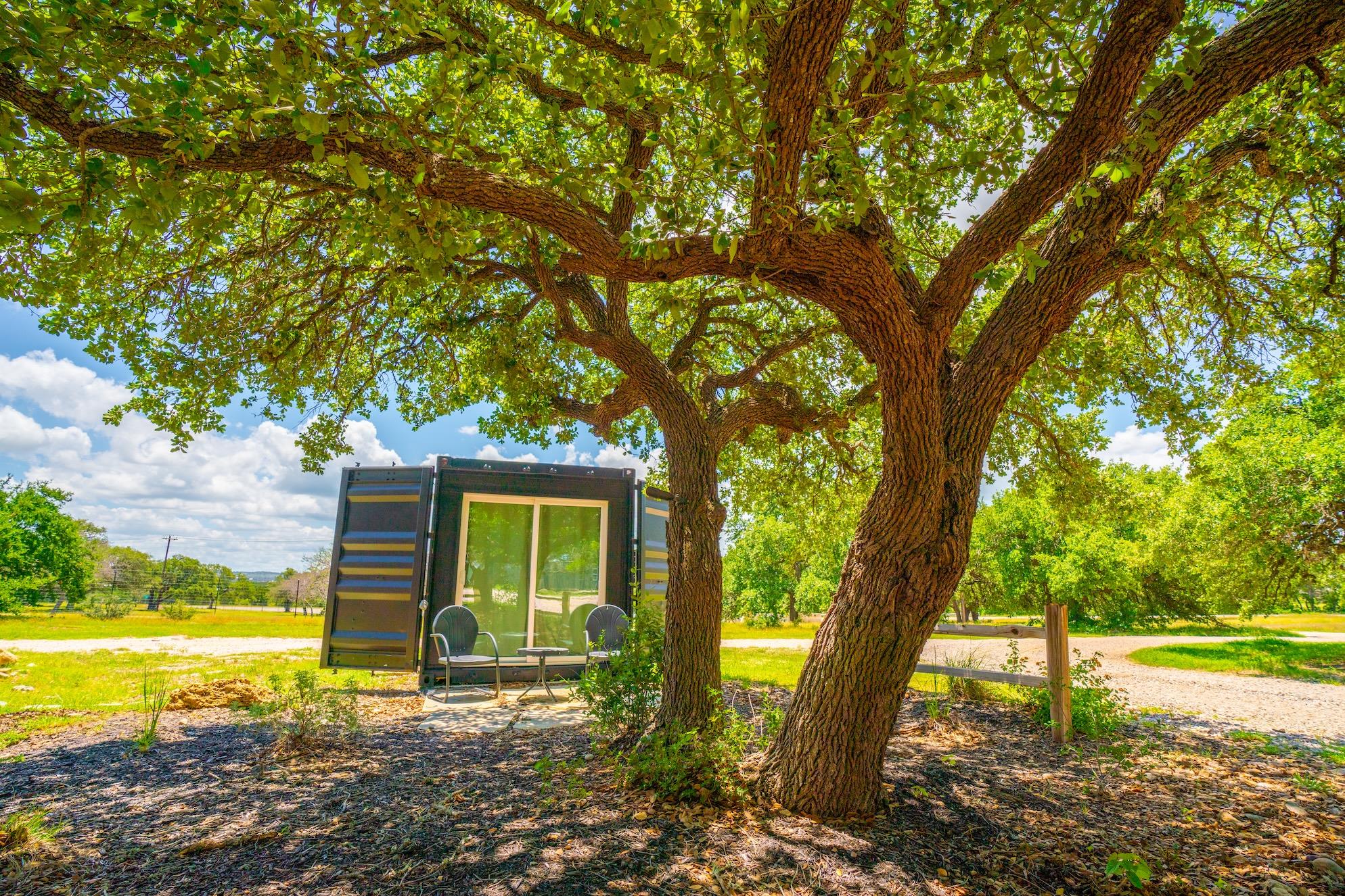 8502 E Us 290, Johnson City, TX 78636