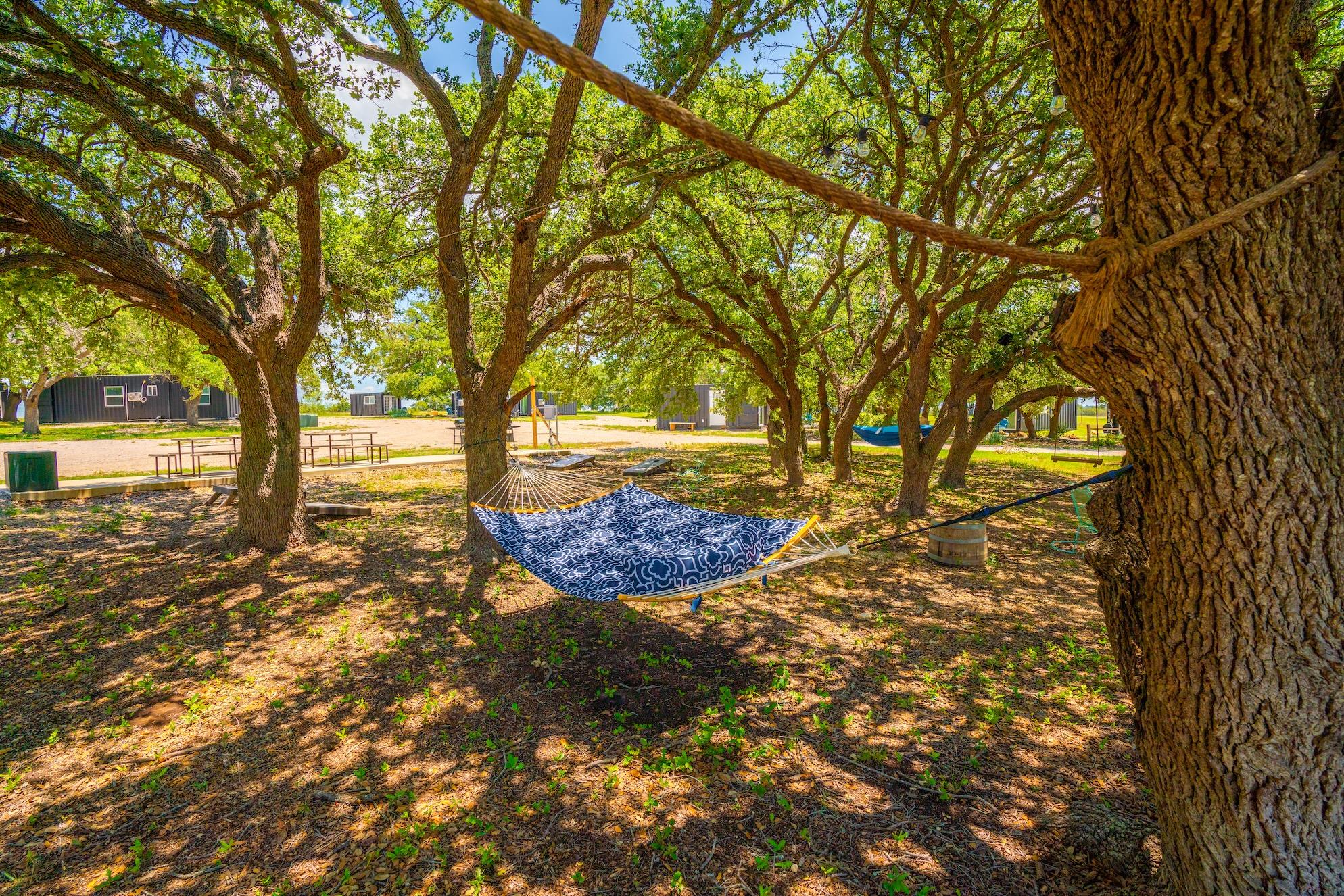 8502 E Us 290, Johnson City, TX 78636