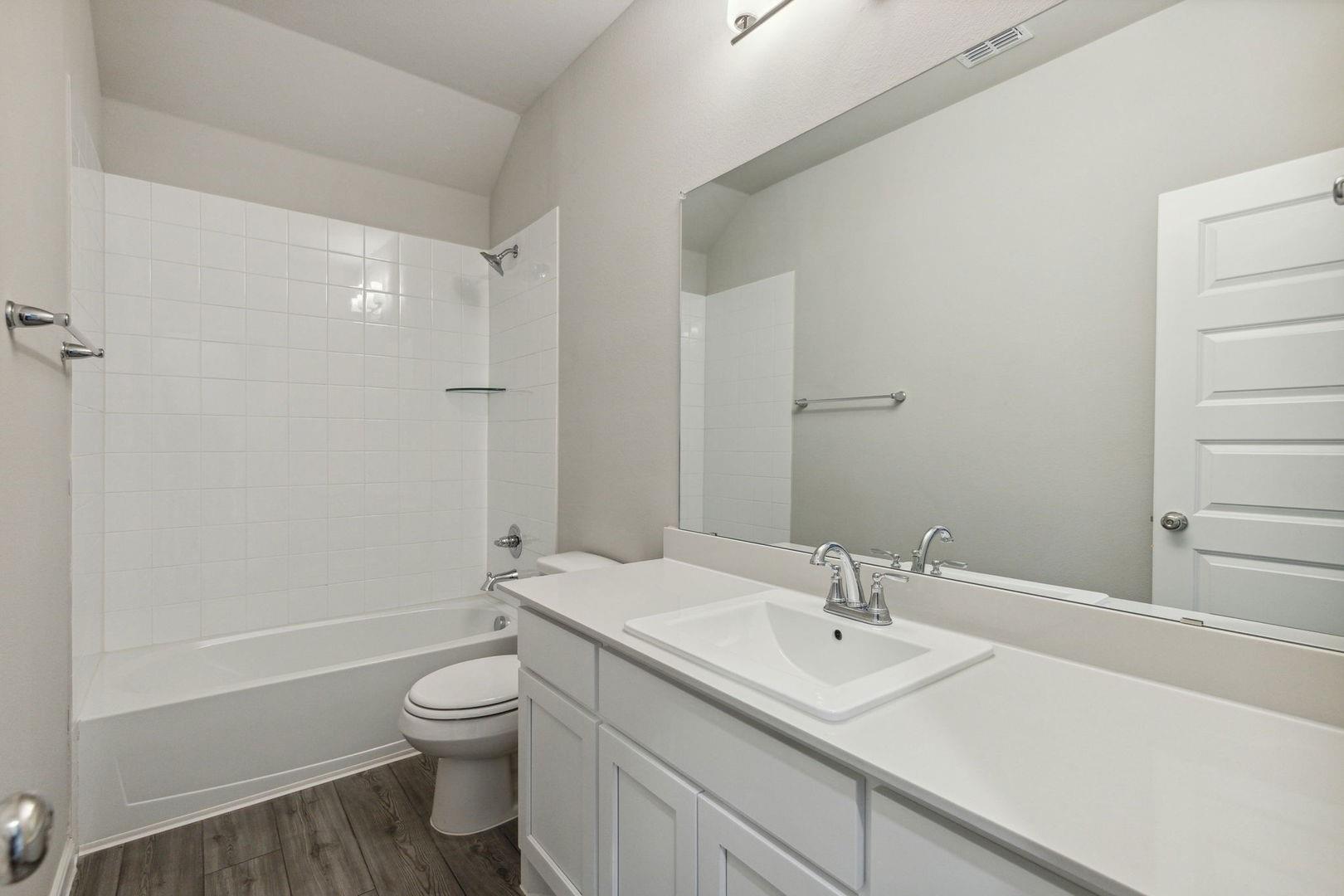 104 Mandeville Dr, Hutto, TX 78634