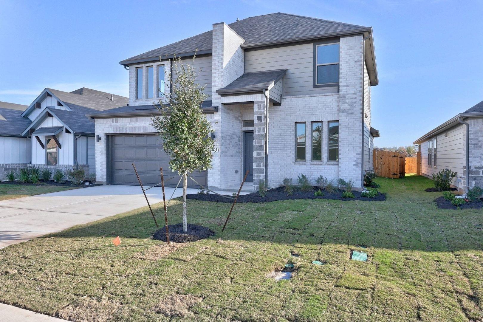 104 Mandeville Dr, Hutto, TX 78634