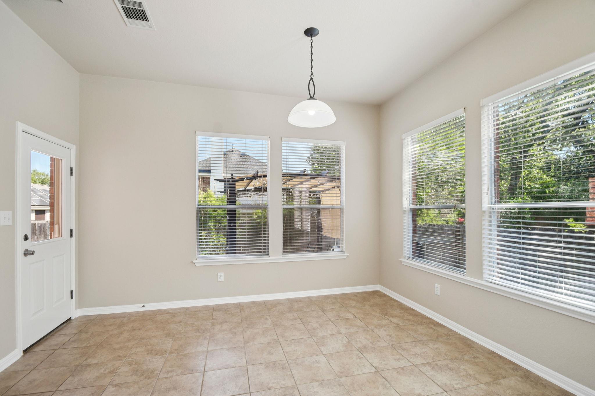 1602 Hughes Dr, Cedar Park, TX 78613