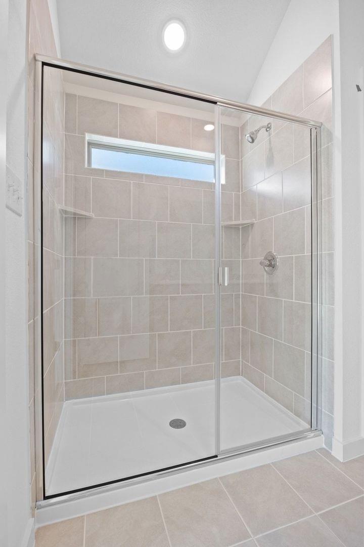 102 Mandeville Dr, Hutto, TX 78634