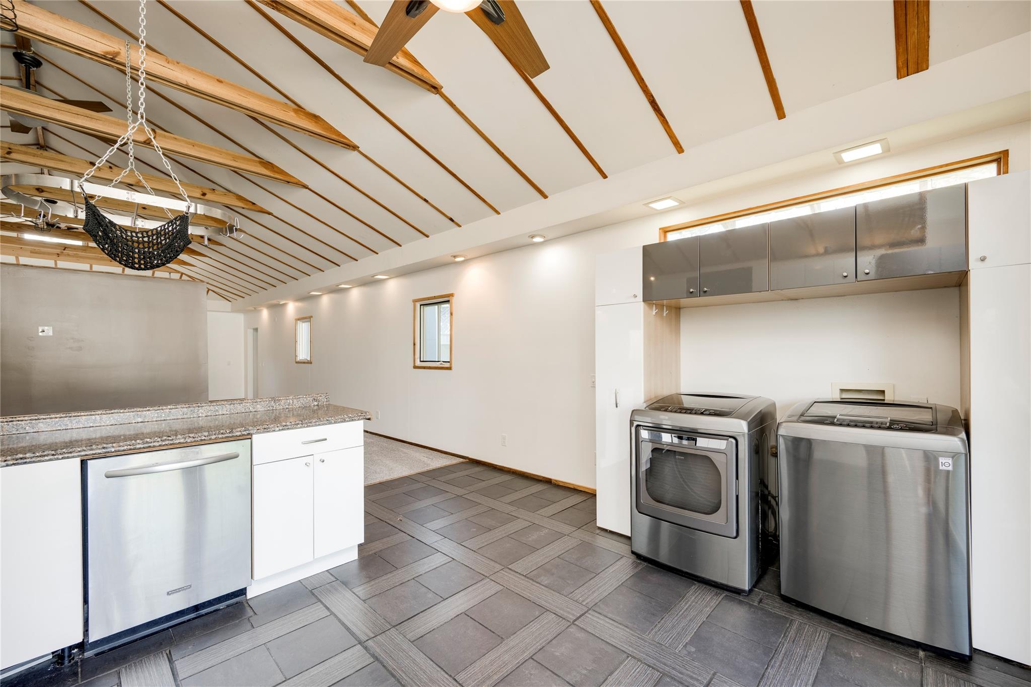 2713 Sweeney Ln Ln, Austin, TX 78723