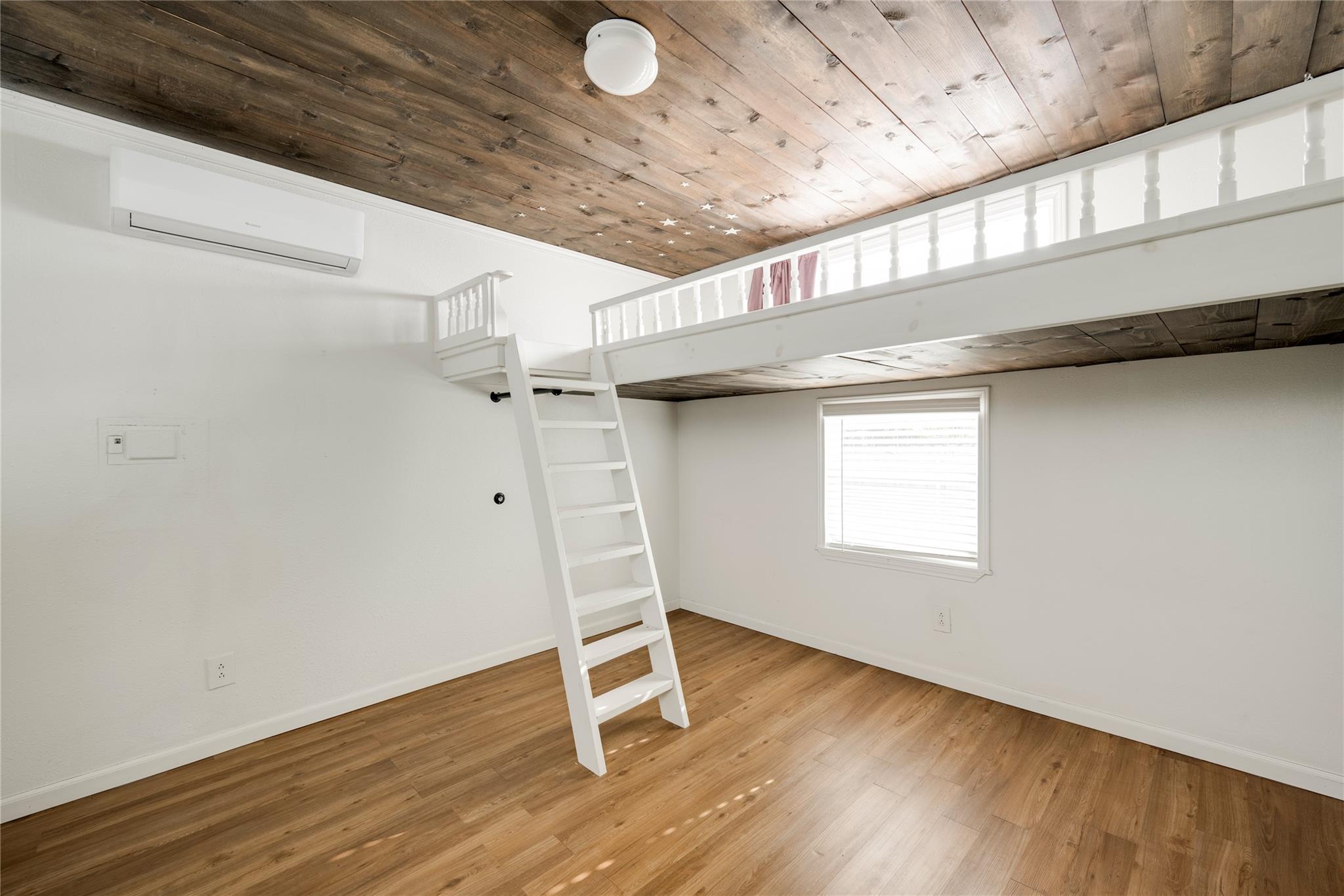 2713 Sweeney Ln Ln, Austin, TX 78723